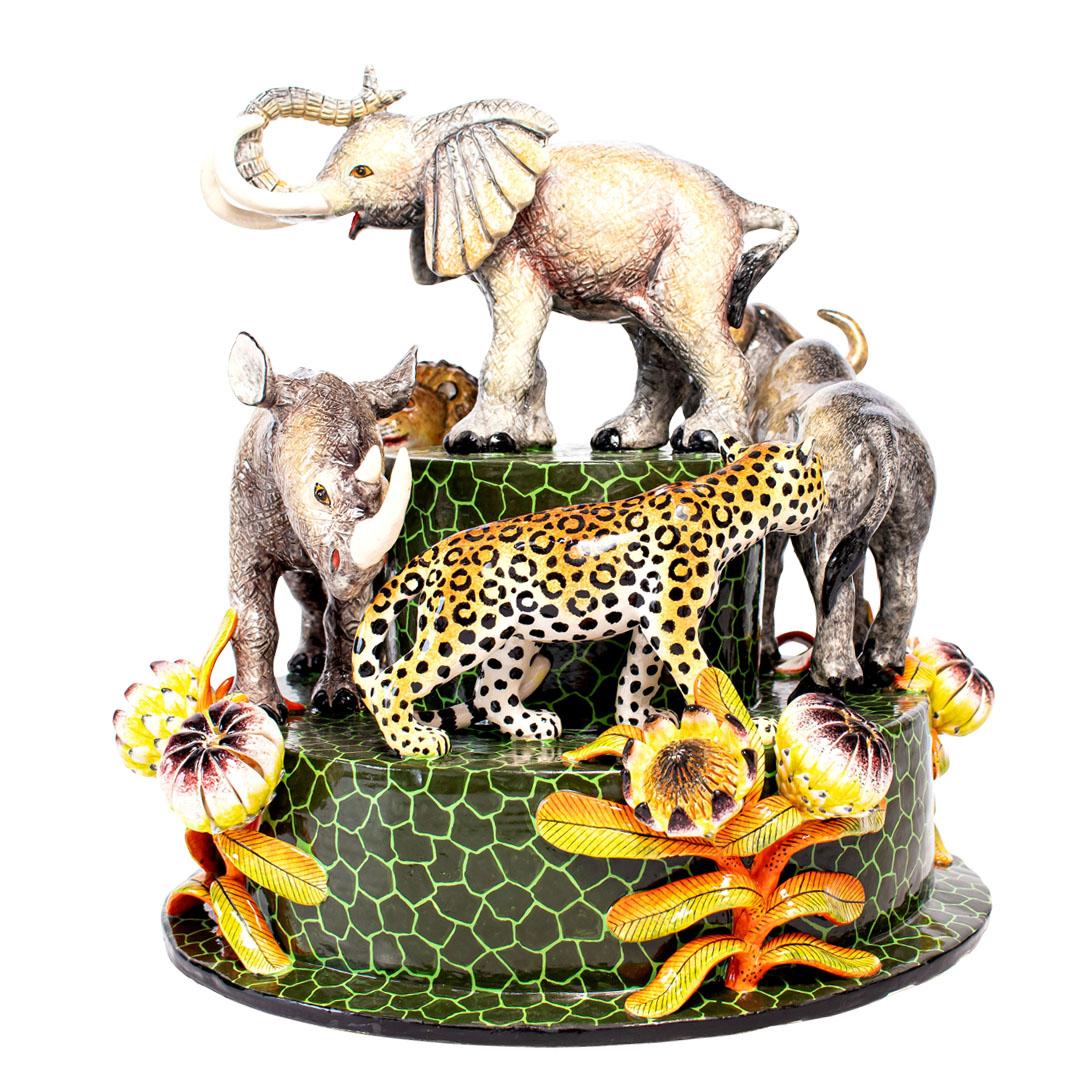 Love Art Ceramic Big Five Stand, hand made in South Africa In Excellent Condition In North Miami, FL
