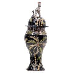 Urna Love Art Zebra in ceramica, realizzata a mano in Sudafrica