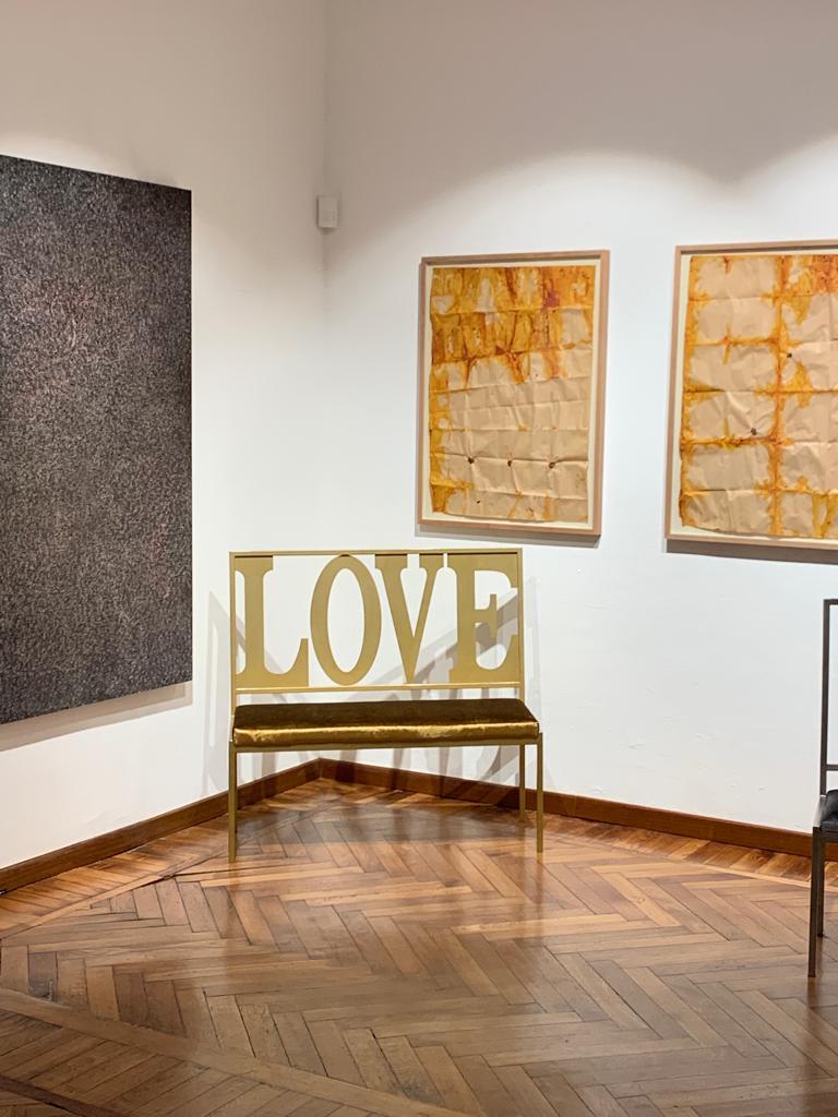 Tissu d'ameublement Banc Love de Giulia Maria Ligresti en vente