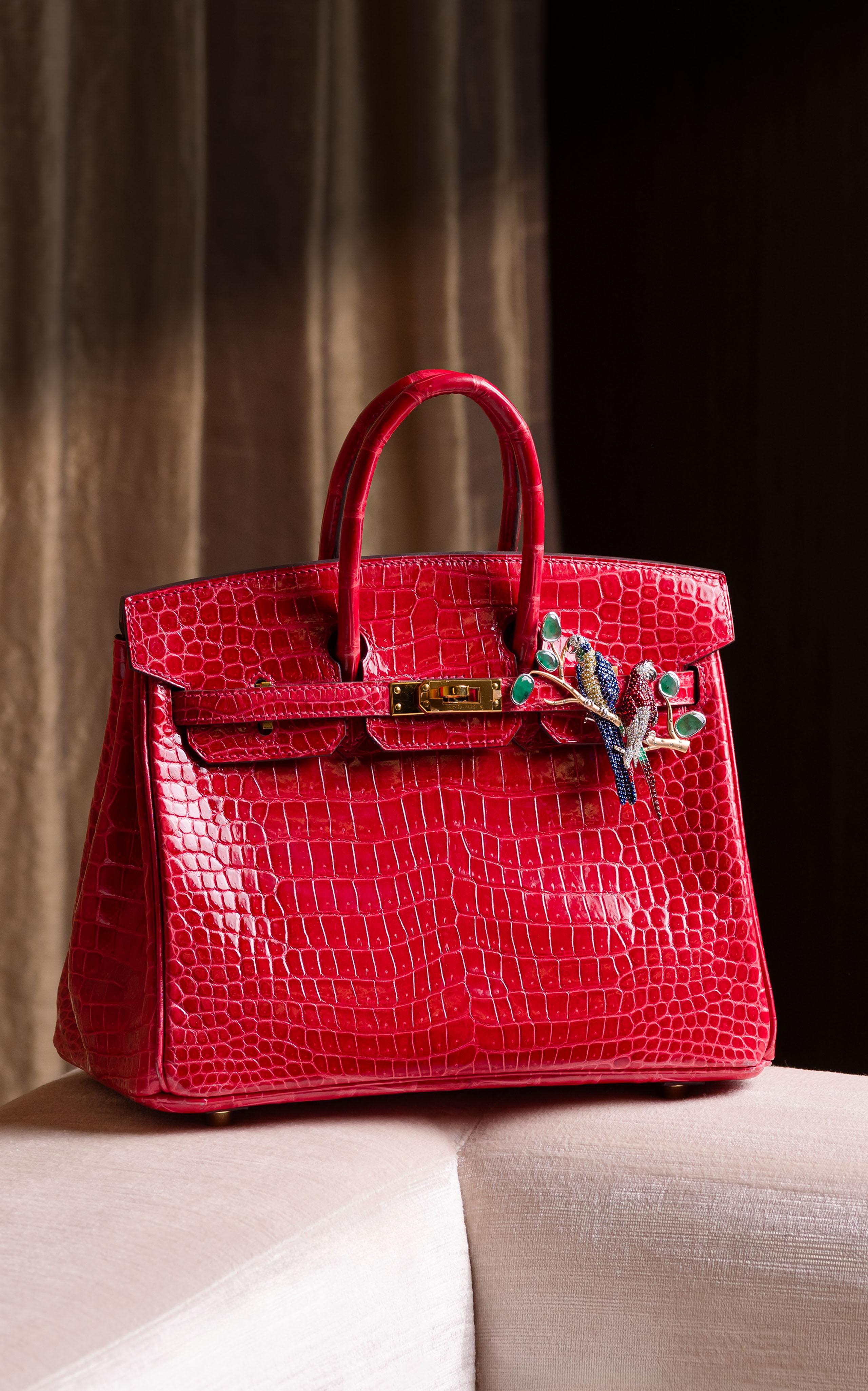 Love Birds Customized Bag Bijoux In New Condition For Sale In Dubai, AE