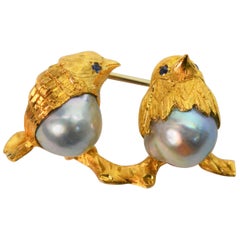 Vintage Two Love Birds Gold Pearl Brooch