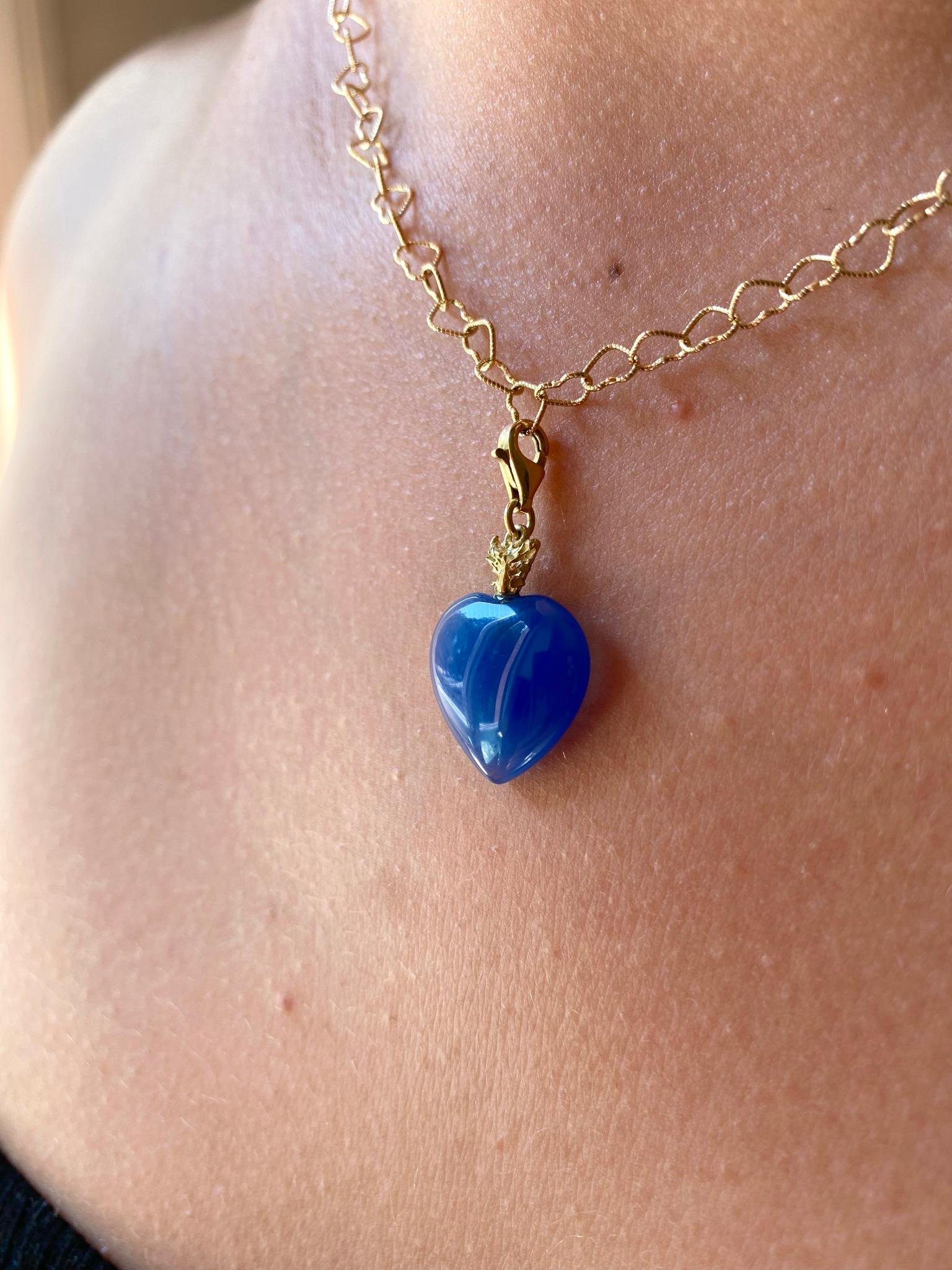 Heart Cut Love Chain Mesh and Blue Heart Charm 18K Yellow Gold Romantic Pendant Necklace For Sale