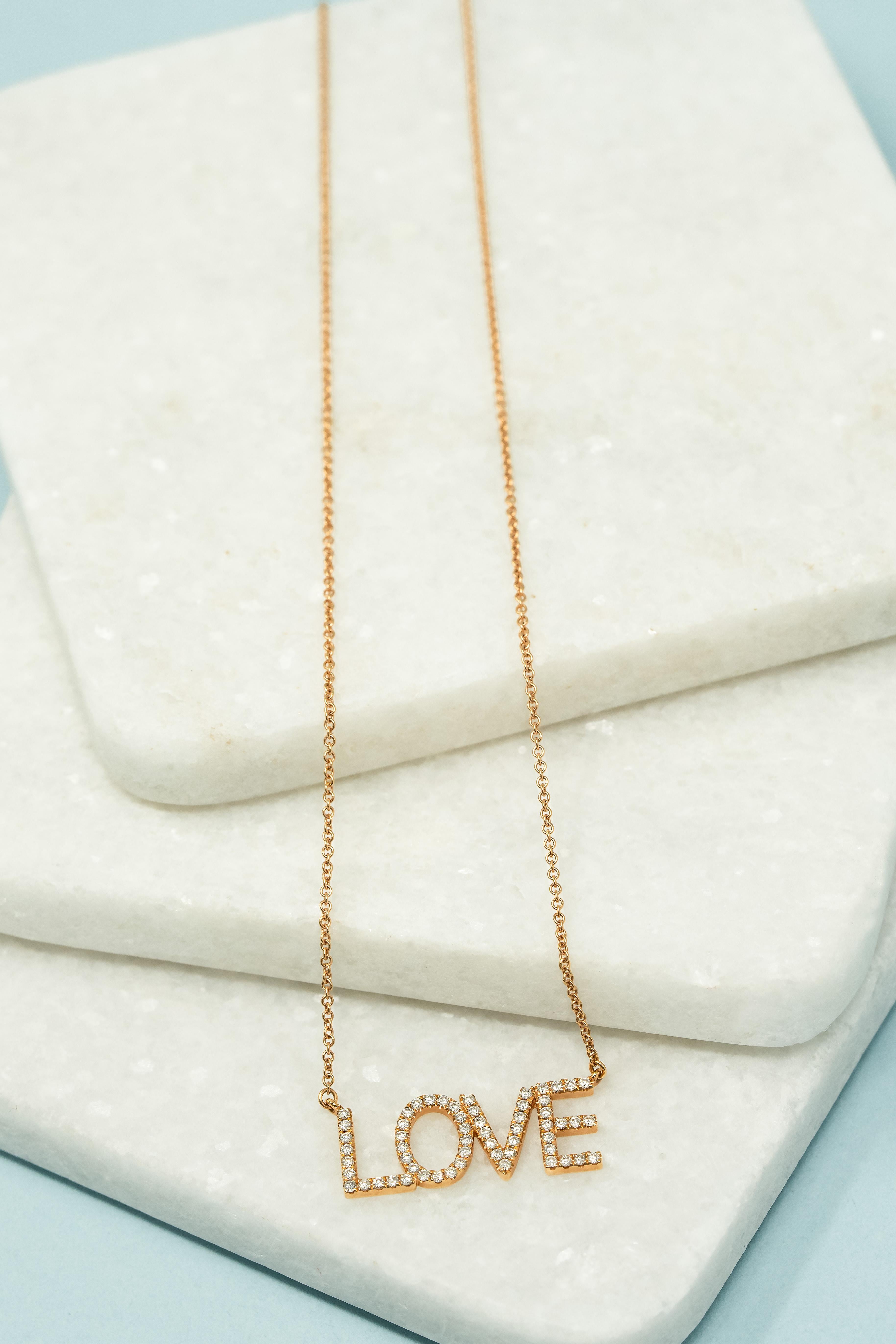 -18K Rose Gold 

-58 Runde Diamanten

-0,47 ct. 