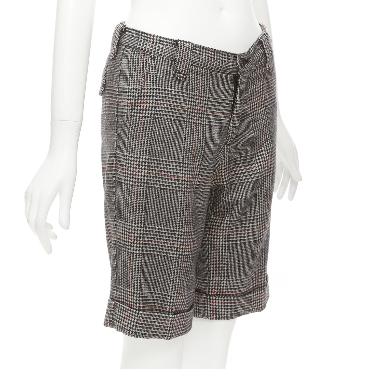 LOVE GIRLS MARKET grey wool blend houndstooth mid waist knee shorts 64cm In Excellent Condition For Sale In Hong Kong, NT