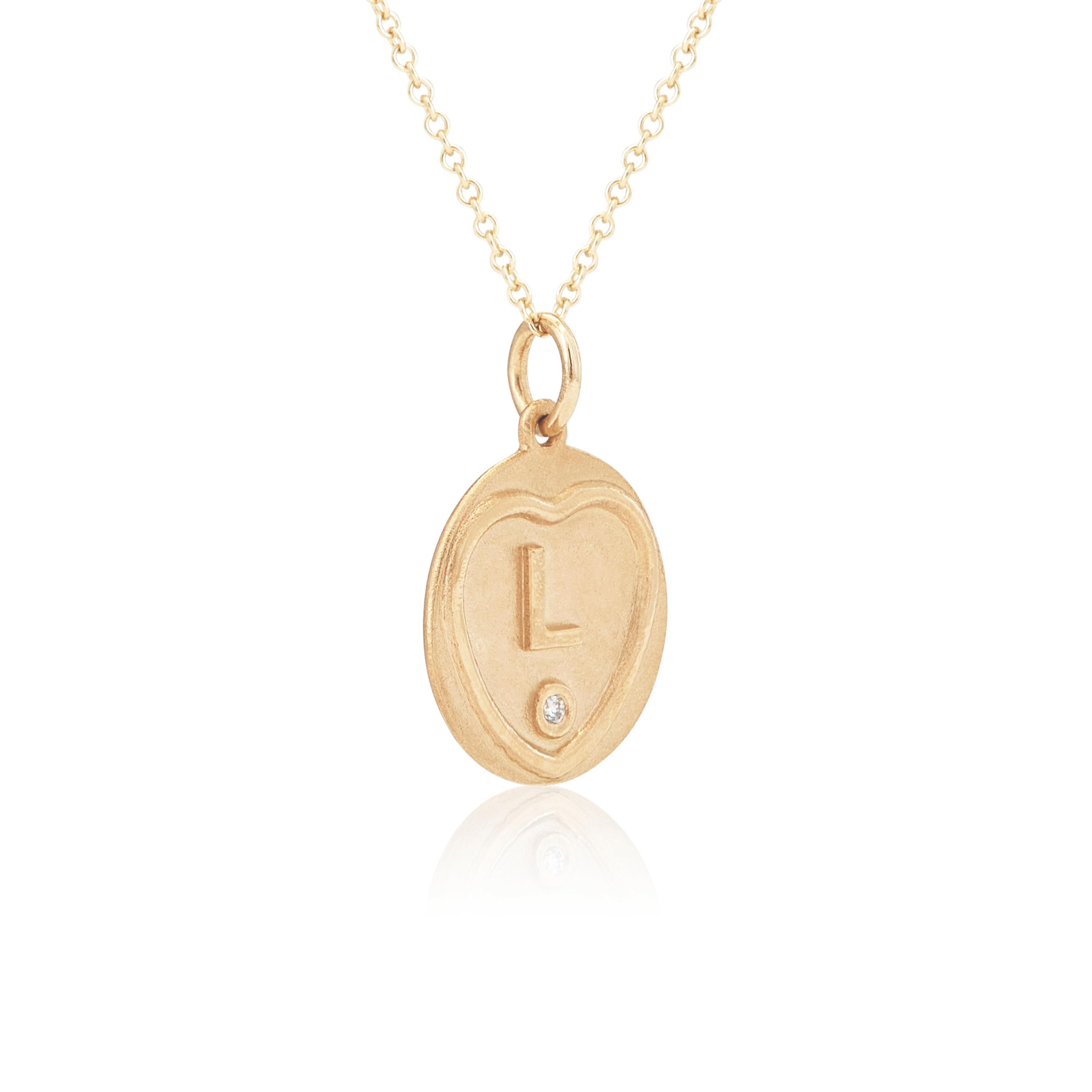 Round Cut Love Hearts Initial S Necklace in 18 Carat Gold and Diamond For Sale