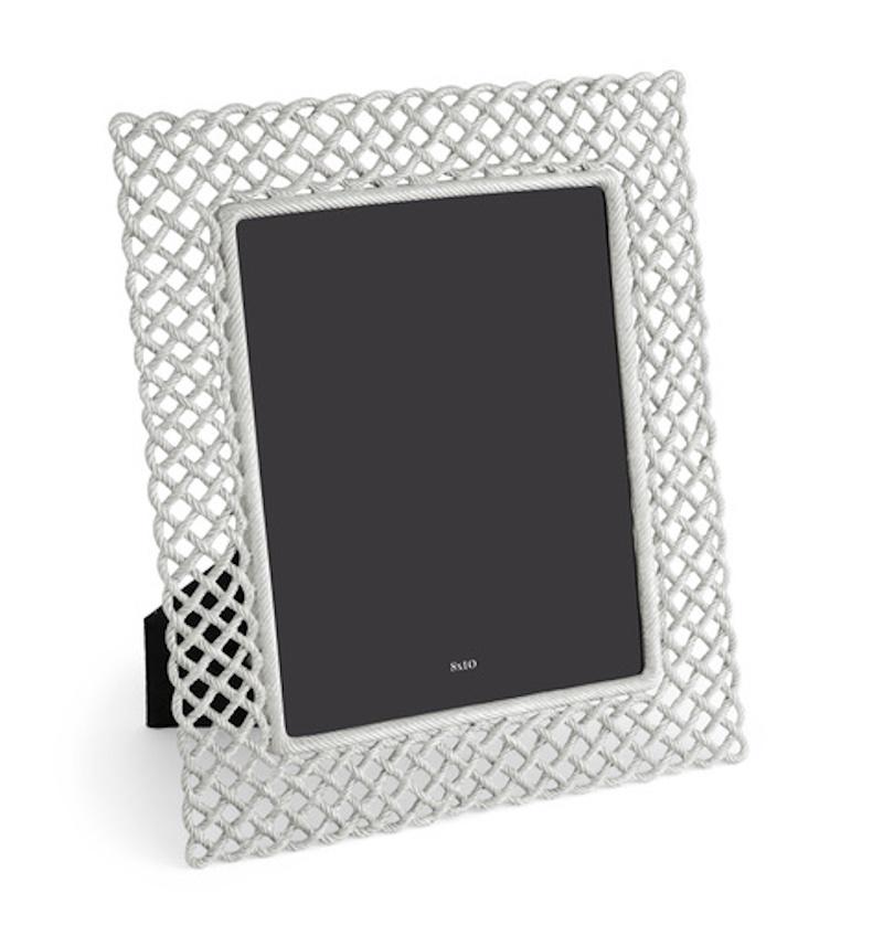 Love Knot Photo Frame in Silver Metal, Large Size Model. In New Condition For Sale In Saint-Ouen, FR