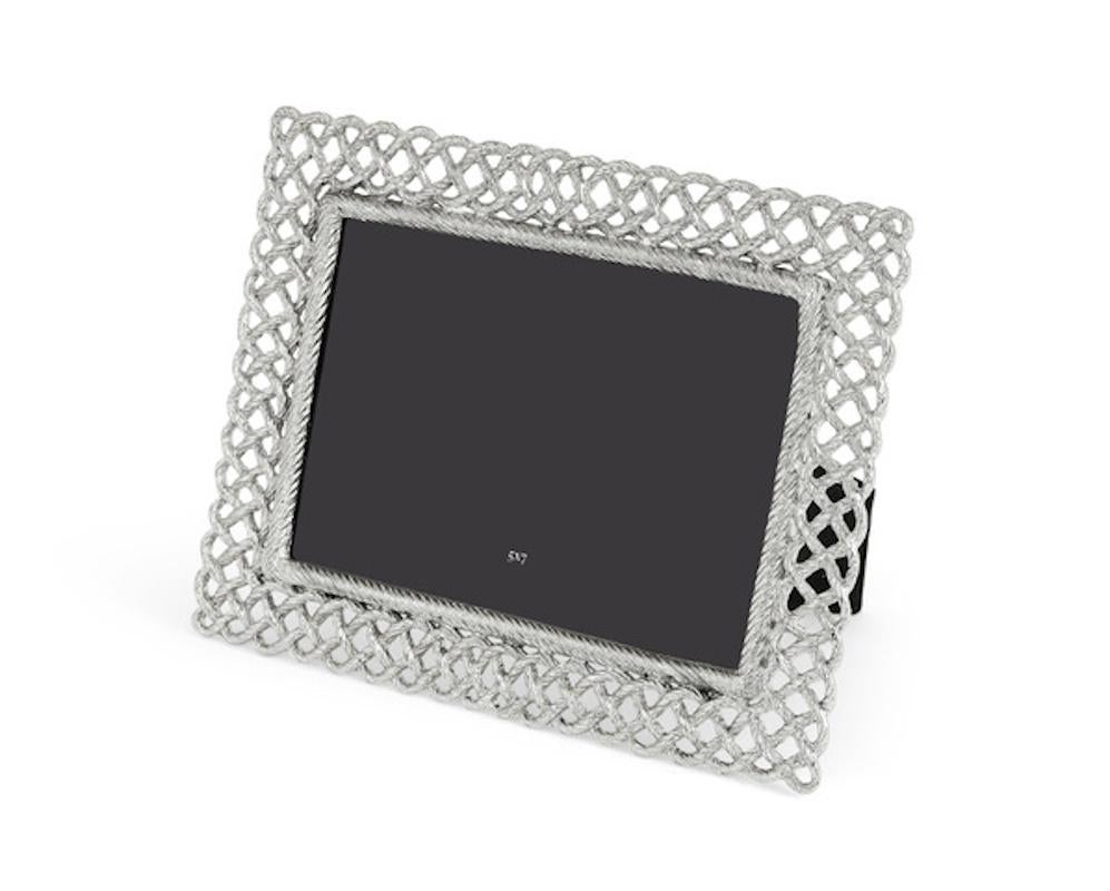 Love Knot Photo Frame in Silver Metal, Large Size Model. For Sale 2