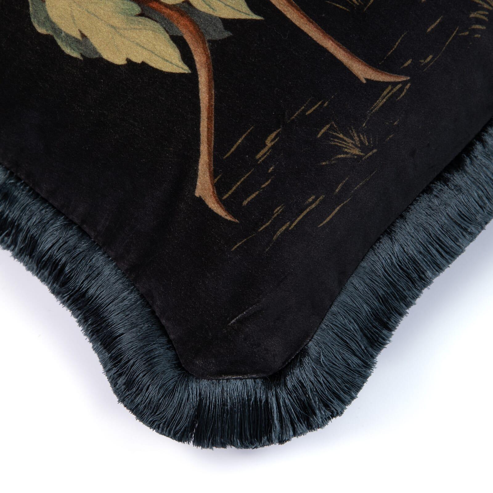 A love story for the ages, behold our 1950s inspired THE LOVE LETTER. Posies exchange sweet nothings on this sumptuous black velvet cushion, plumped with responsibly sourced wool from our partners at The Woolkeepers®, and finished with a luxurious