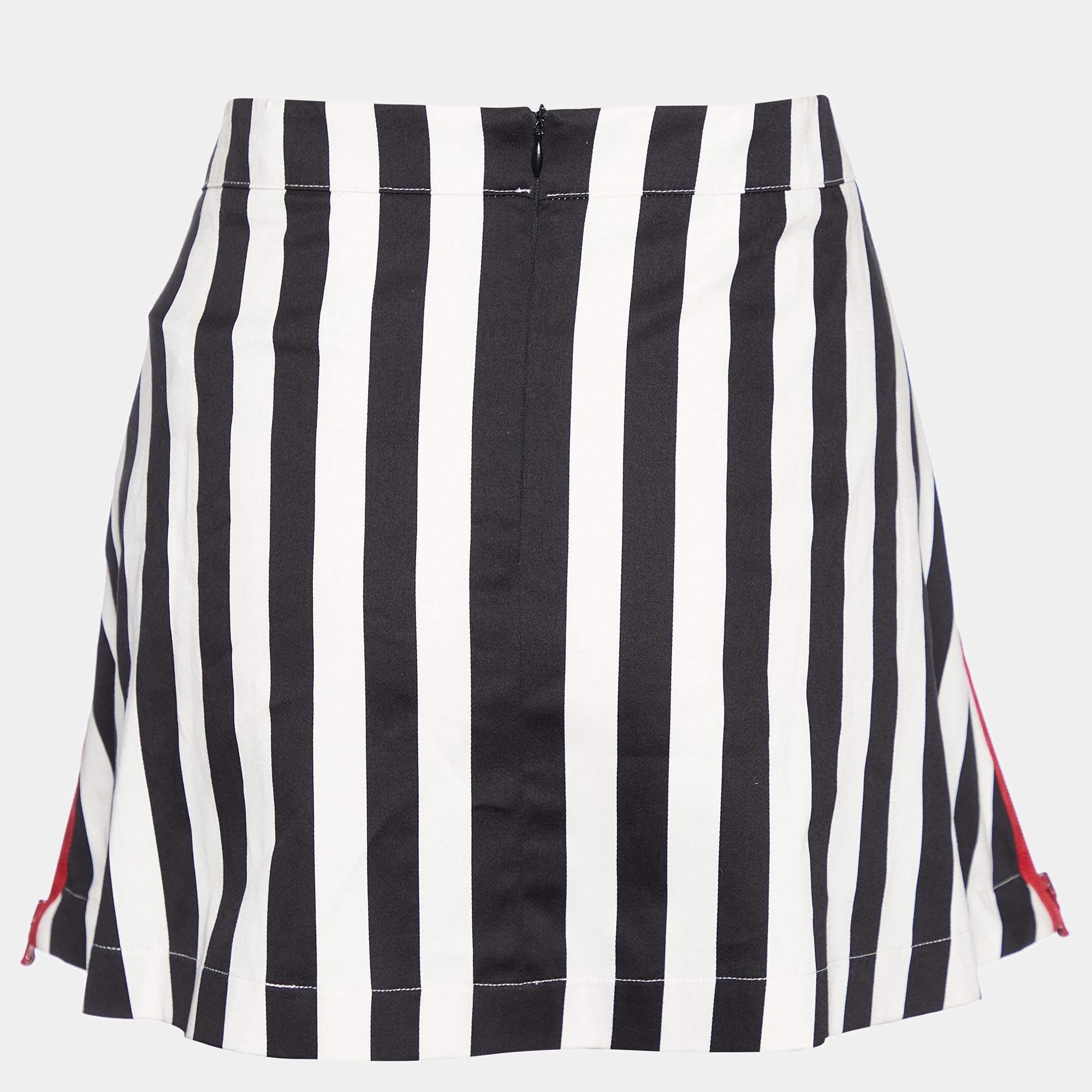 Gray Love Moschino Black & White Striped Cotton Contrast Zip Detail Mini Skirt M For Sale