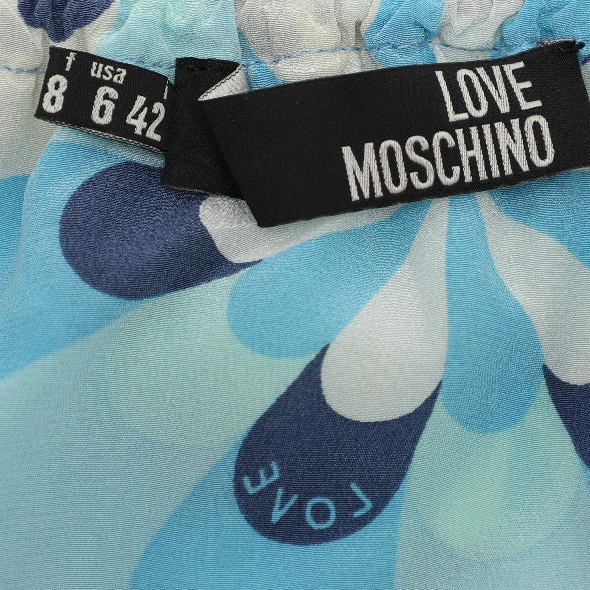 Love Moschino Top in seta stampata multicolore M. I. In condizioni buone in vendita a Dubai, Al Qouz 2