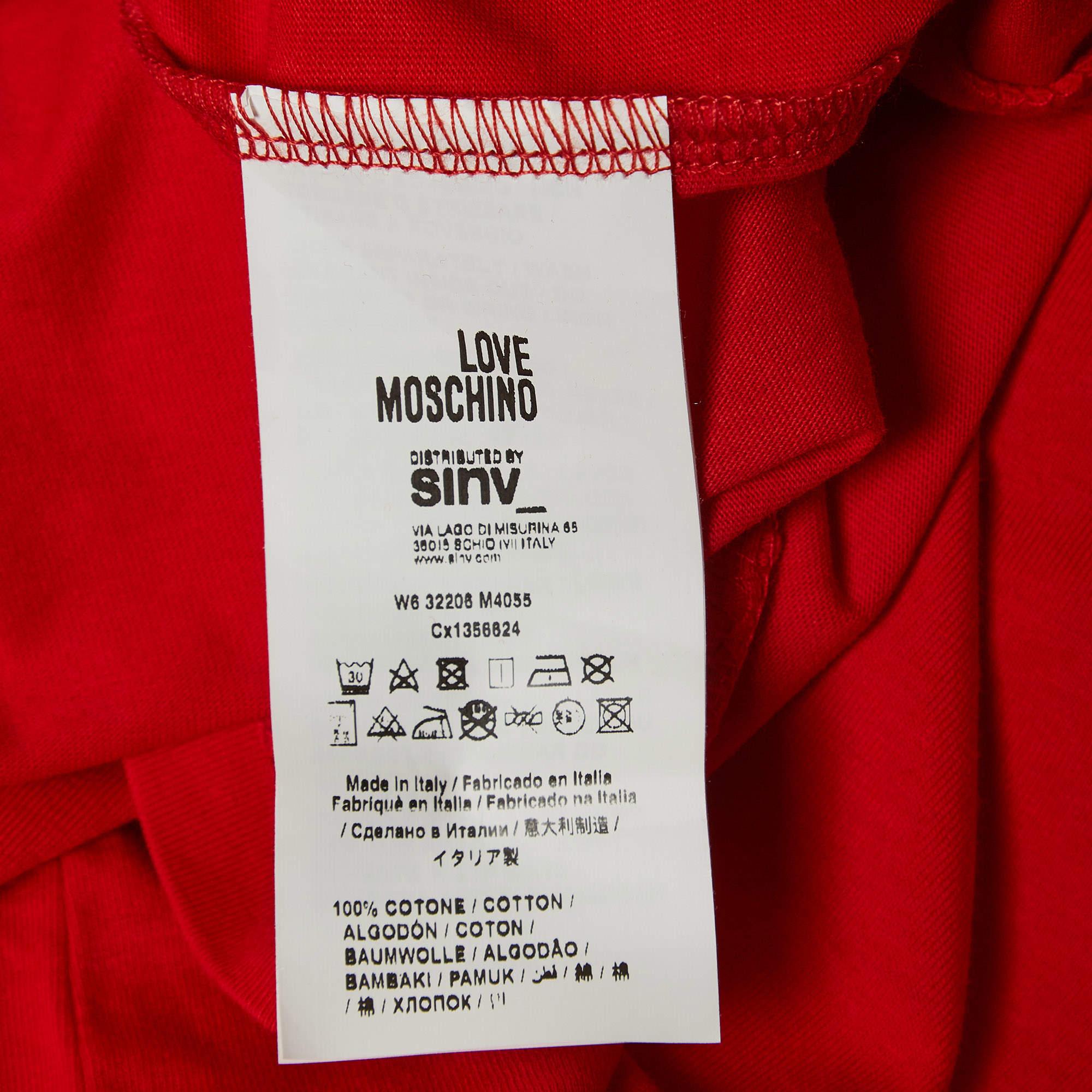 Love Moschino T-shirt col ras du cou en tricot de coton imprimé rouge S Pour femmes en vente