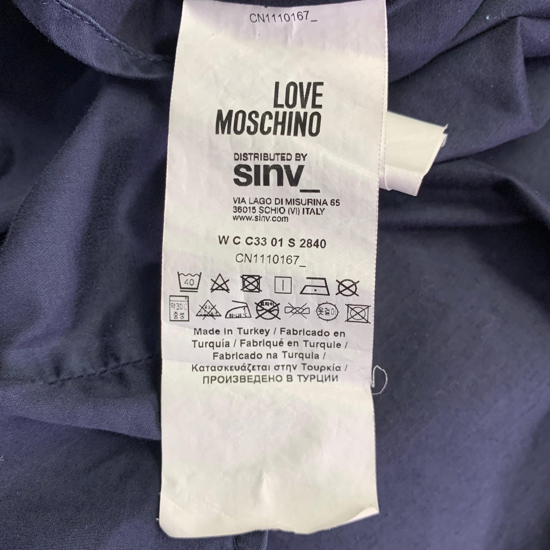 LOVE MOSCHINO Size 4 Navy Multi Color Cotton Blend Embroidered Casual Top For Sale 2