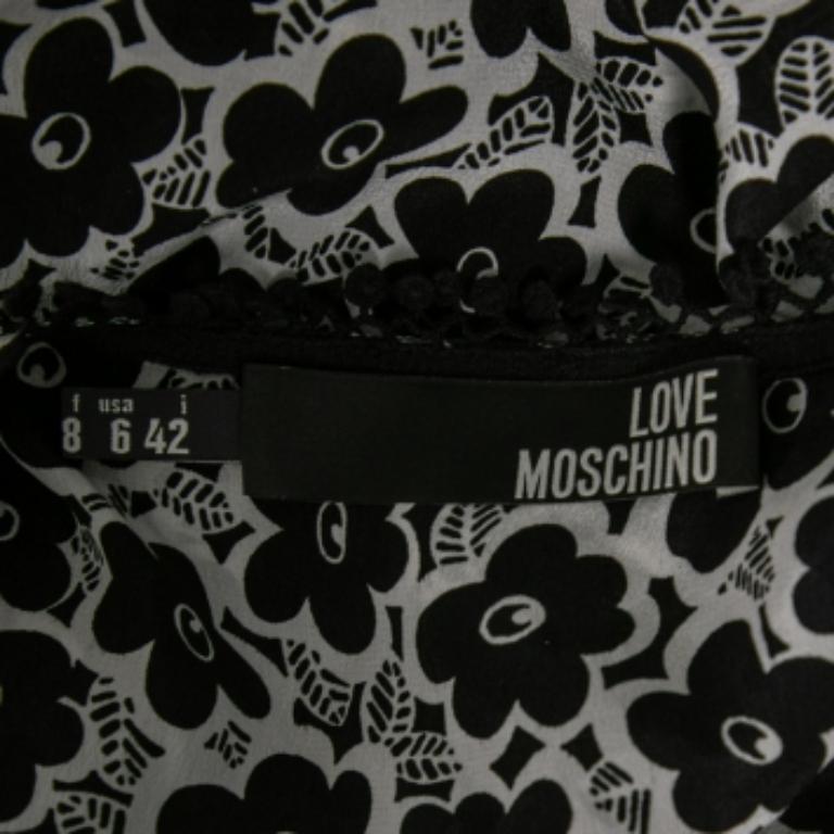 Love Moschino Weißes Top mit Blumendruck aus bedruckter Seide und besticktem Besatz, M (Schwarz) im Angebot