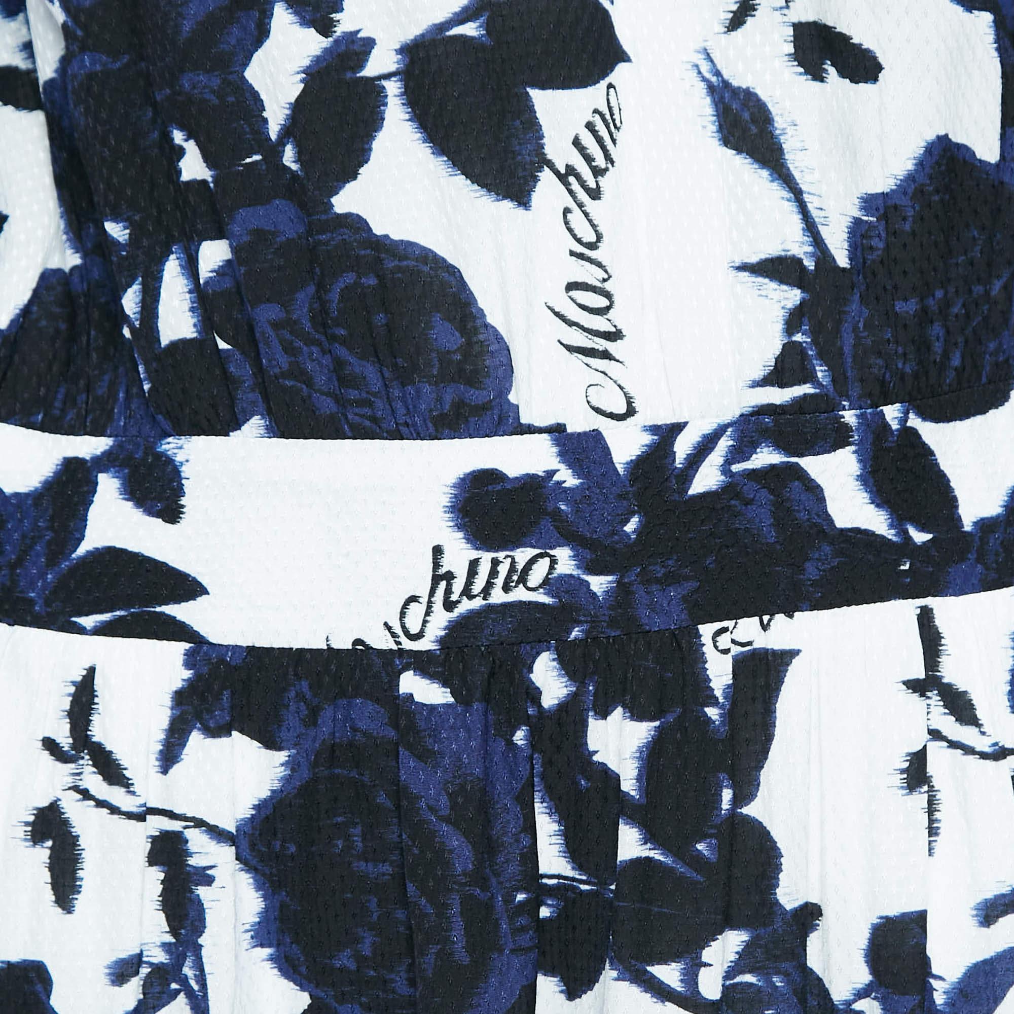 Love Moschino Weißes kurzes Kleid aus strukturiertem Krepp mit Rosendruck M (Schwarz) im Angebot