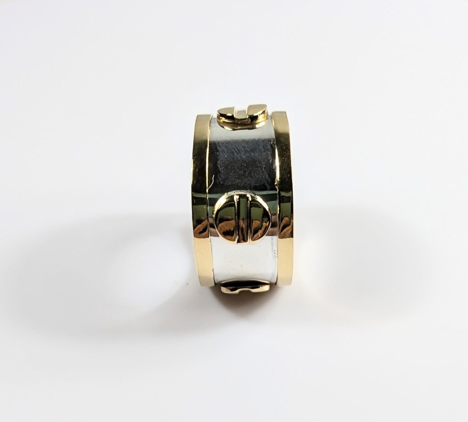 Love Ring in Silver and 18k Yellow Gold For Sale 1