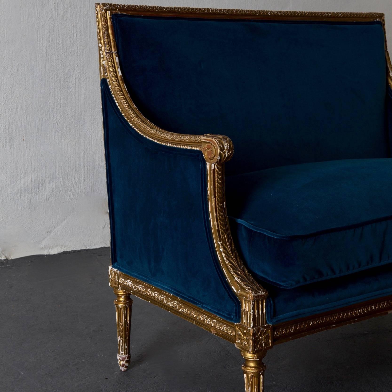 Sofa Bench Love Seat Neoclassical Louis XVI Period Gilt Wood Blue Velvet France  1