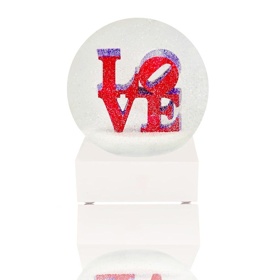 XXIe siècle et contemporain LOVE Snowglobe en vente