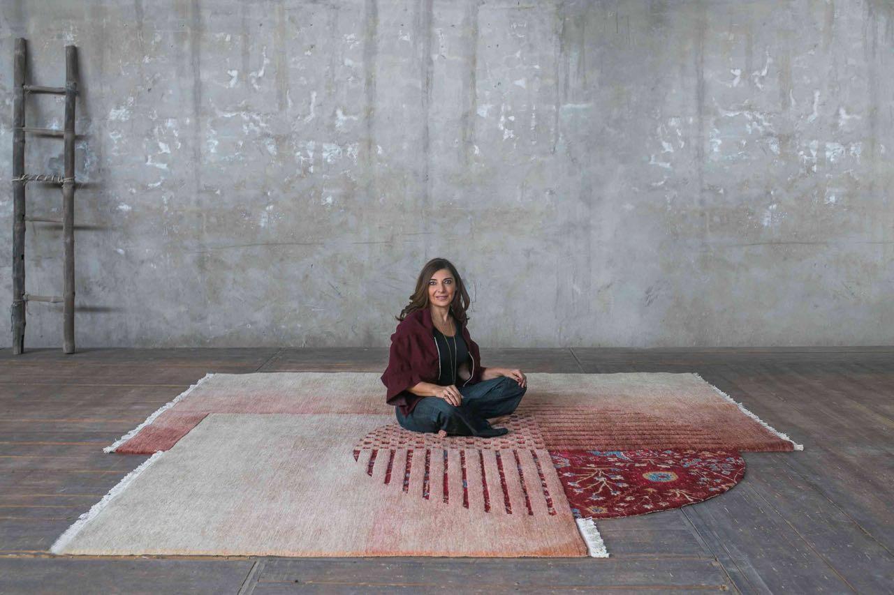 Modern Love Triangle Carpet - Contemporary Rug made in Afghanistan For Sale