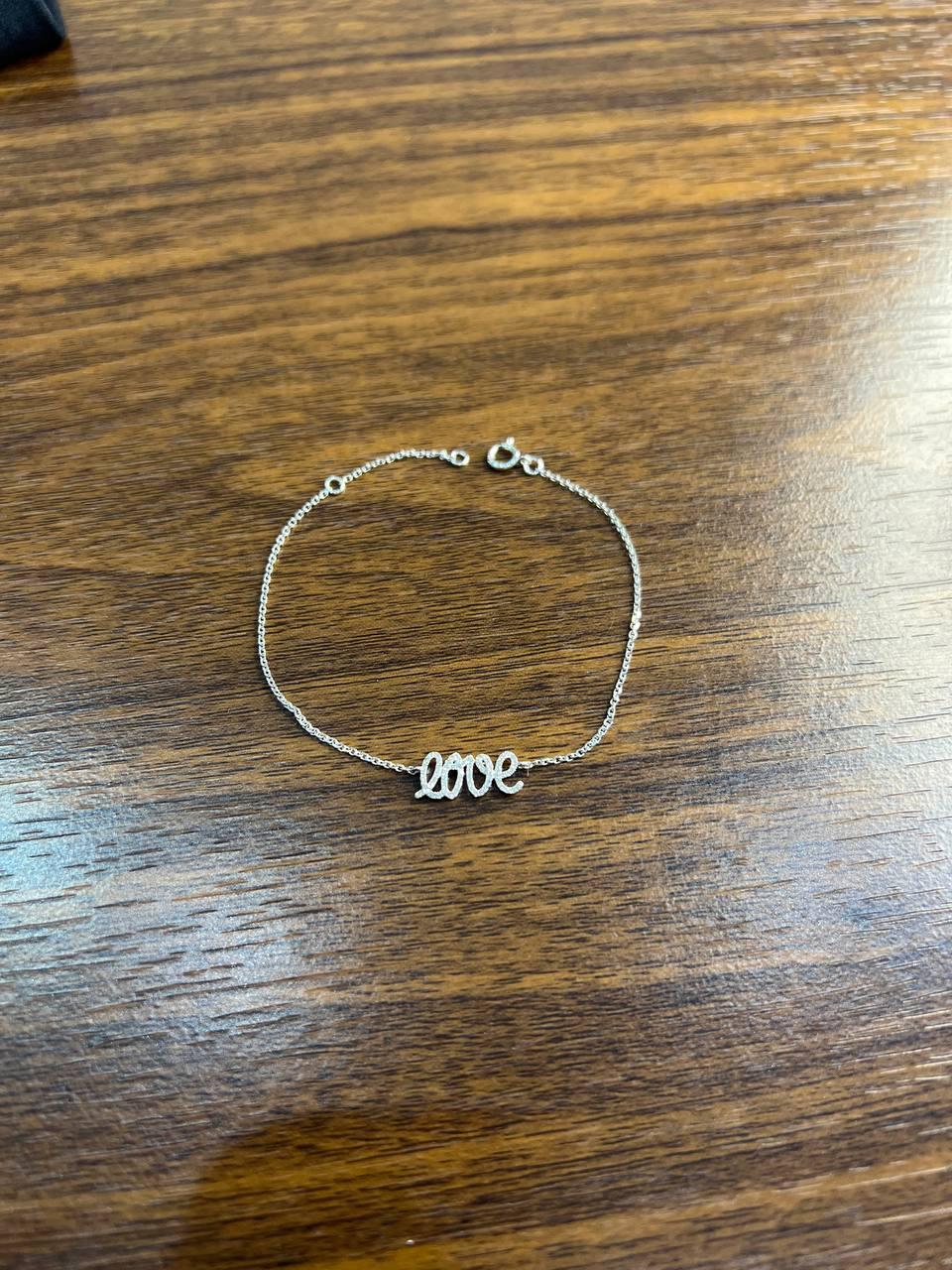 Bracelet à chaîne romantique en or blanc 14 carats avec diamants blancs pavés Neuf - En vente à Oakton, VA