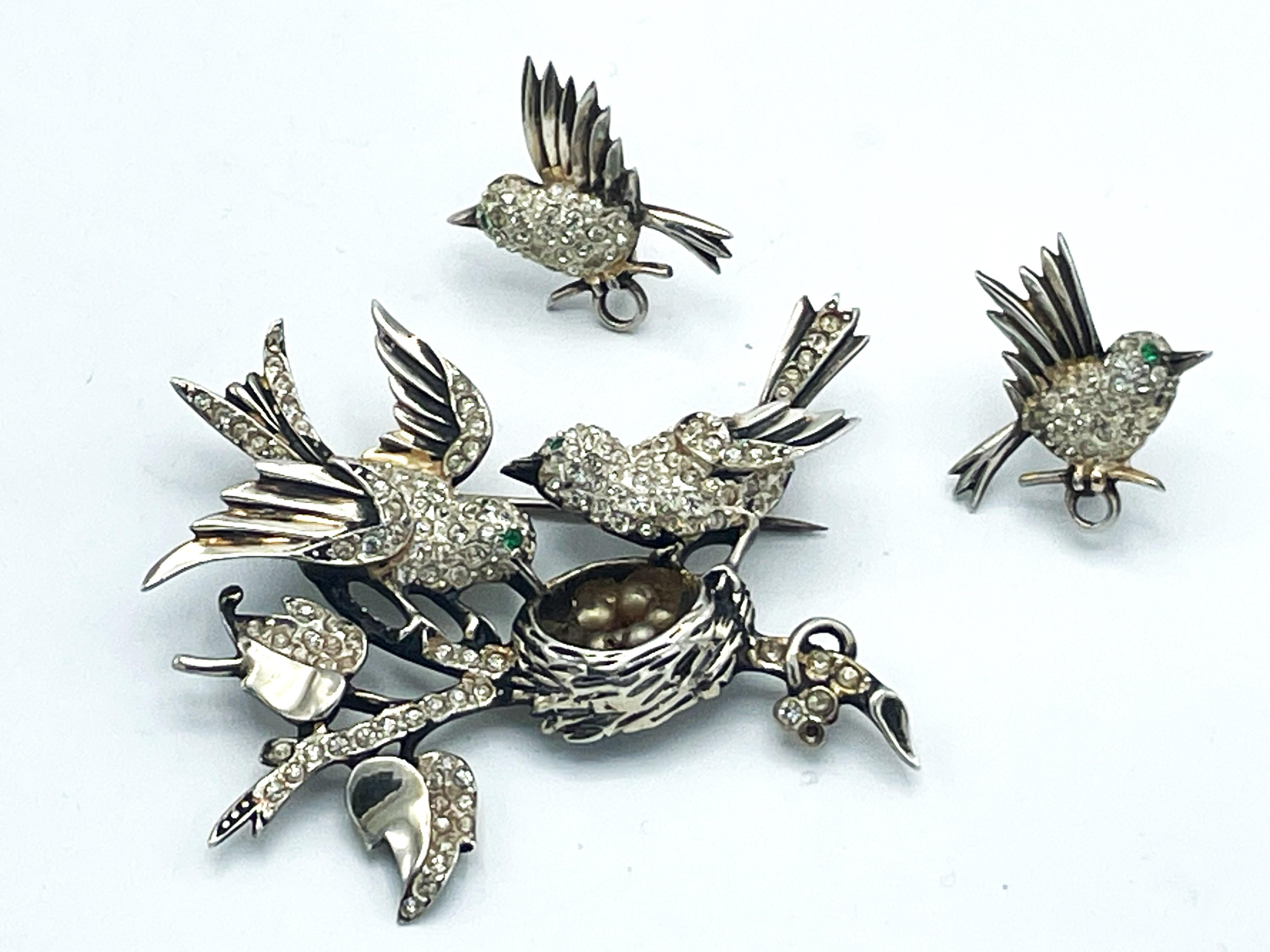 Lovebird brooch with matching bird earrings by SCHRAGER NY, Sterling, 1940s For Sale 3