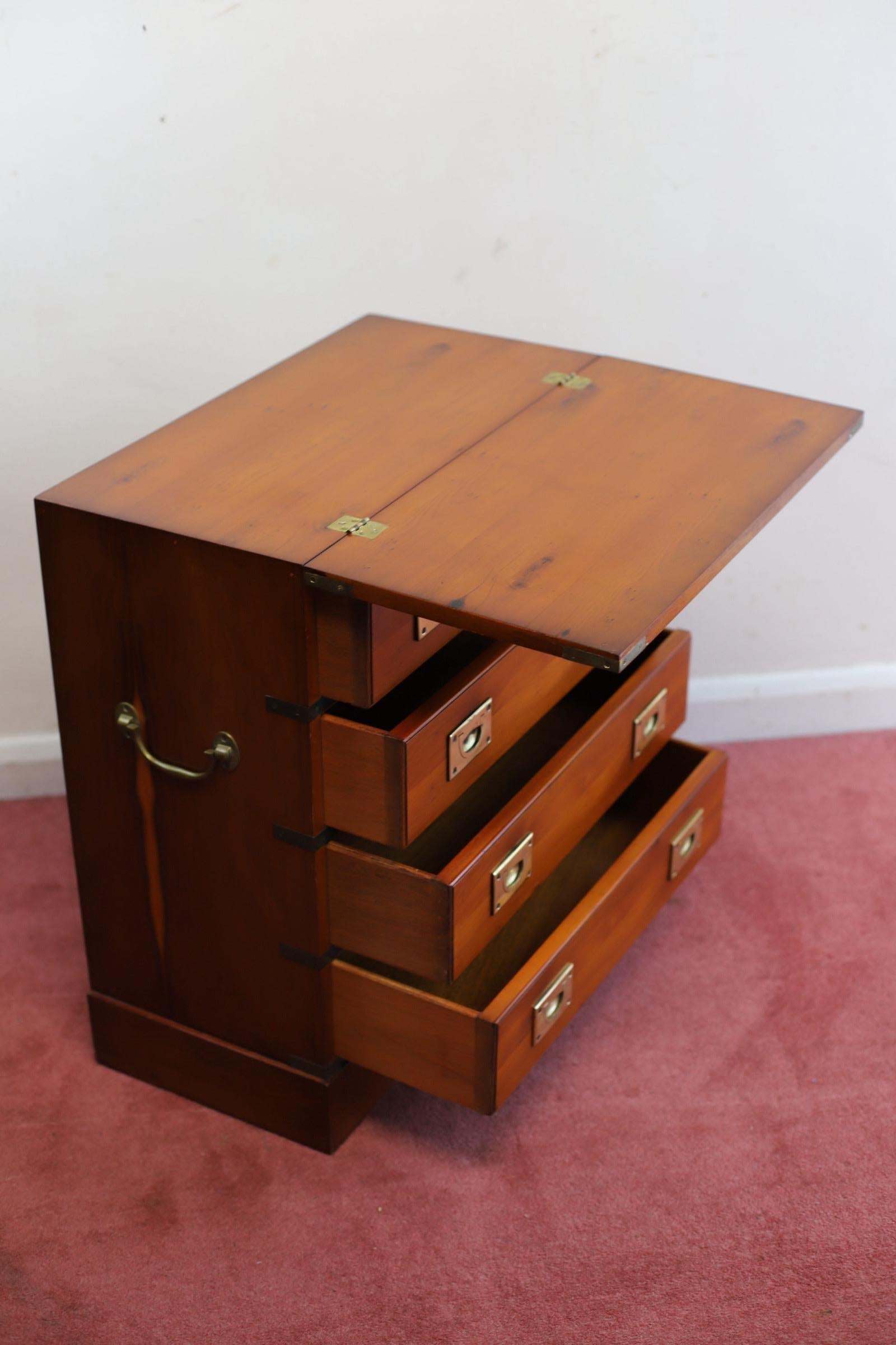 Lovelly Small Yew Wood Military Campaign Bachelor’s Chest For Sale 3