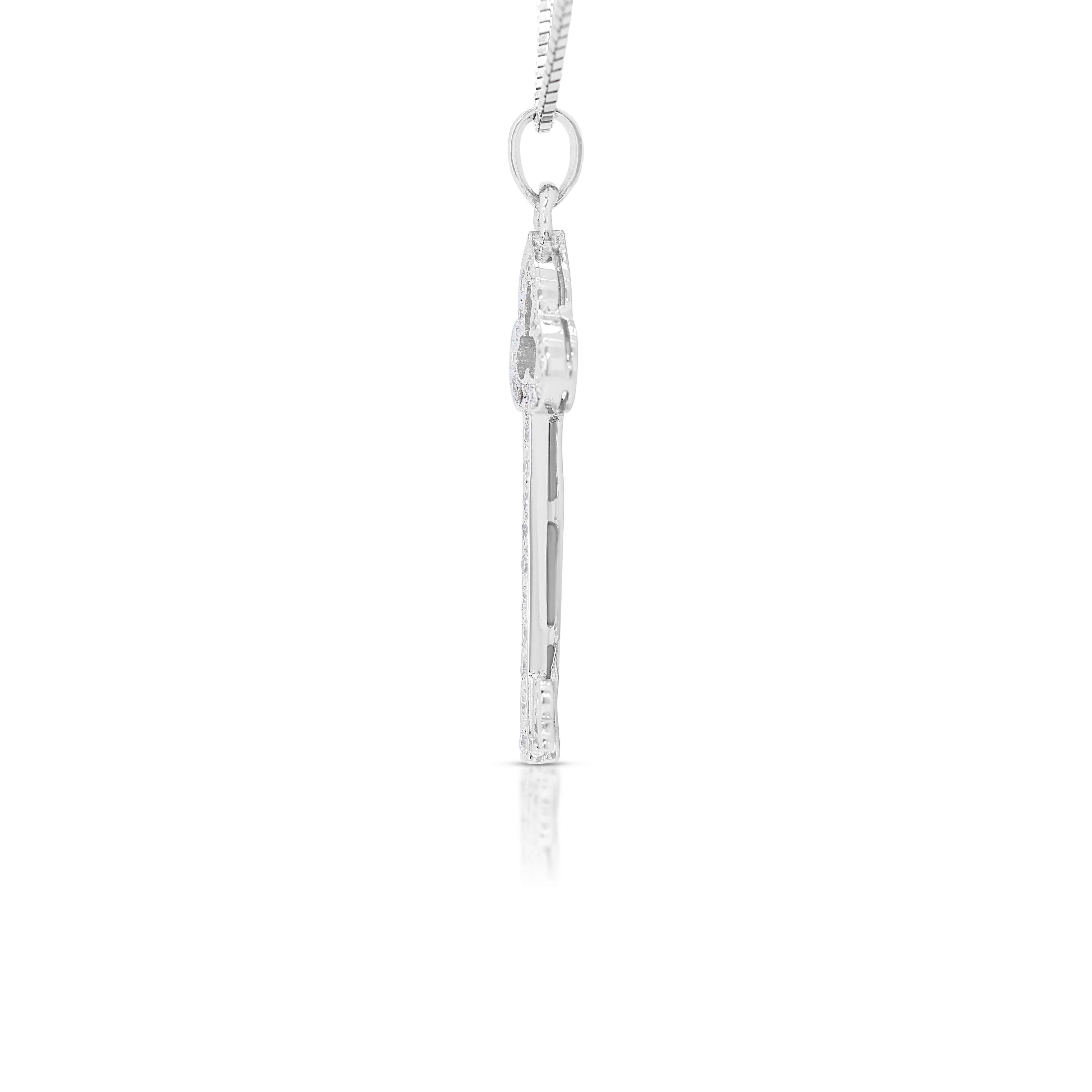 Women's Lovely 0.23ct Diamonds Pendant in 9K White Gold (Chain not Included) For Sale