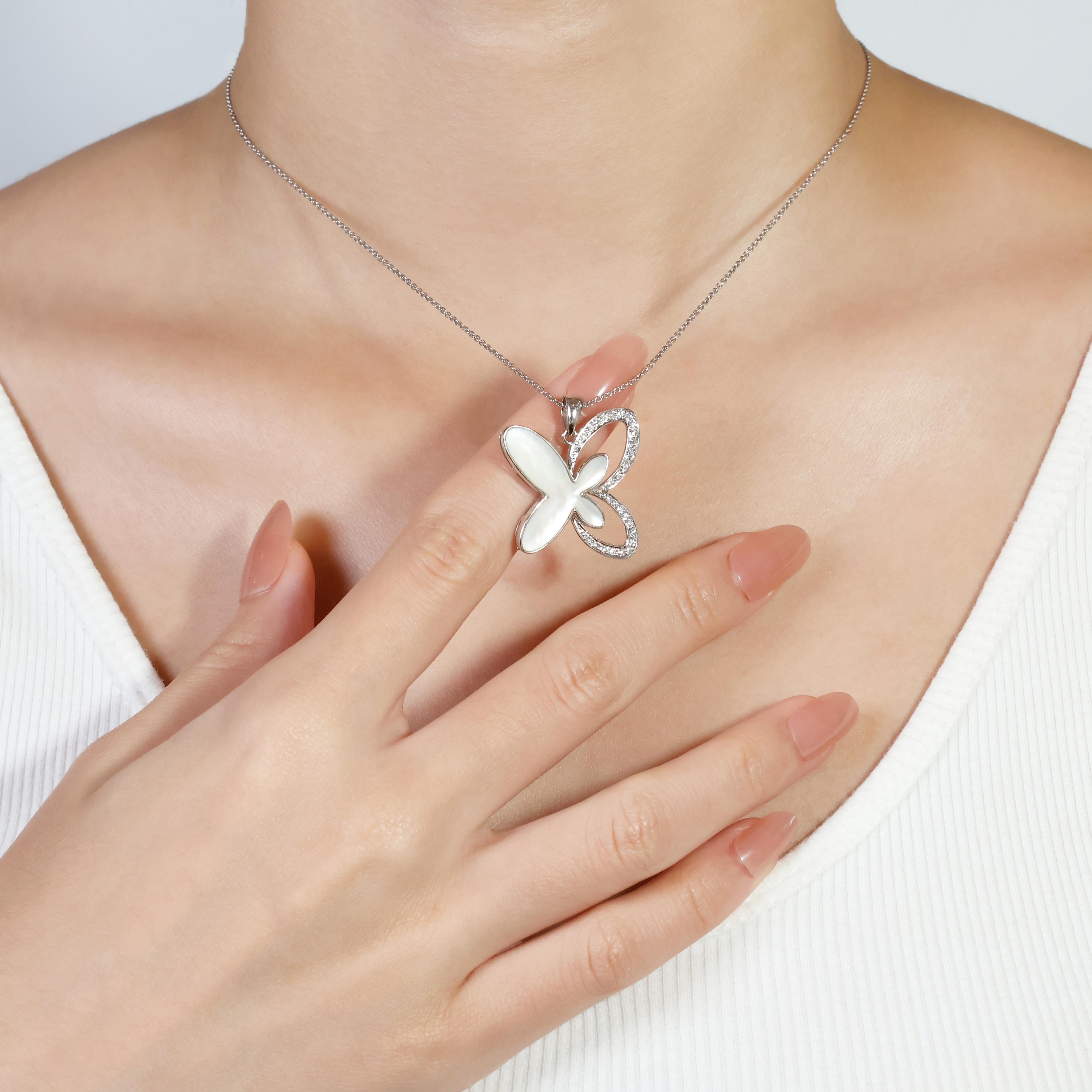 Lovely 0.23ct Pearl Pendant with Diamonds in 18K White Gold - Pendant Only 3