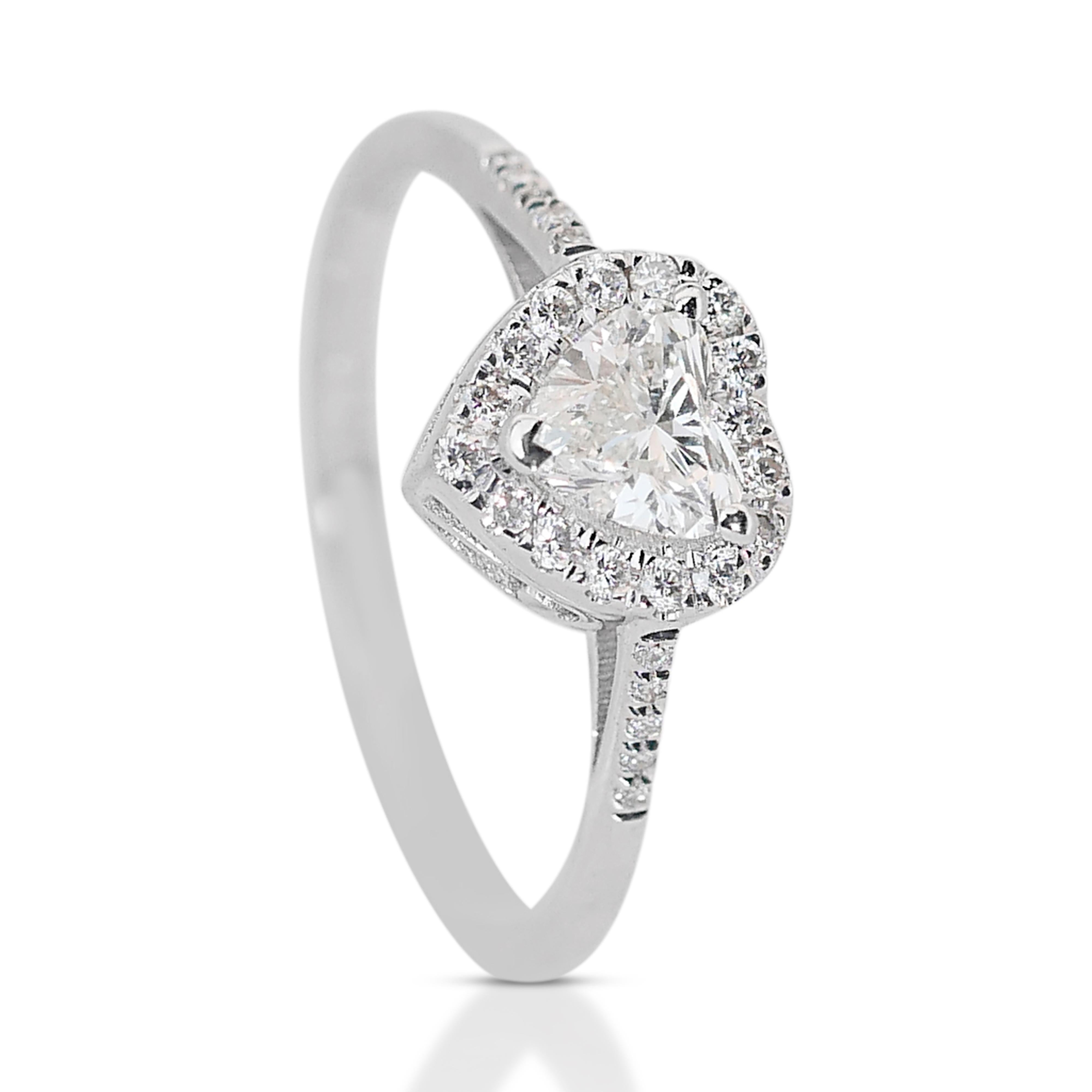Precioso Anillo Halo Corazón con Diamantes talla Ideal Doble Excelente de 0,94 ct - Certificado GIA Corte de corazón en venta