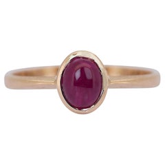 Lovely 1.03ct Ruby Solitaire Ring in 14k Yellow Gold - IGI Certified