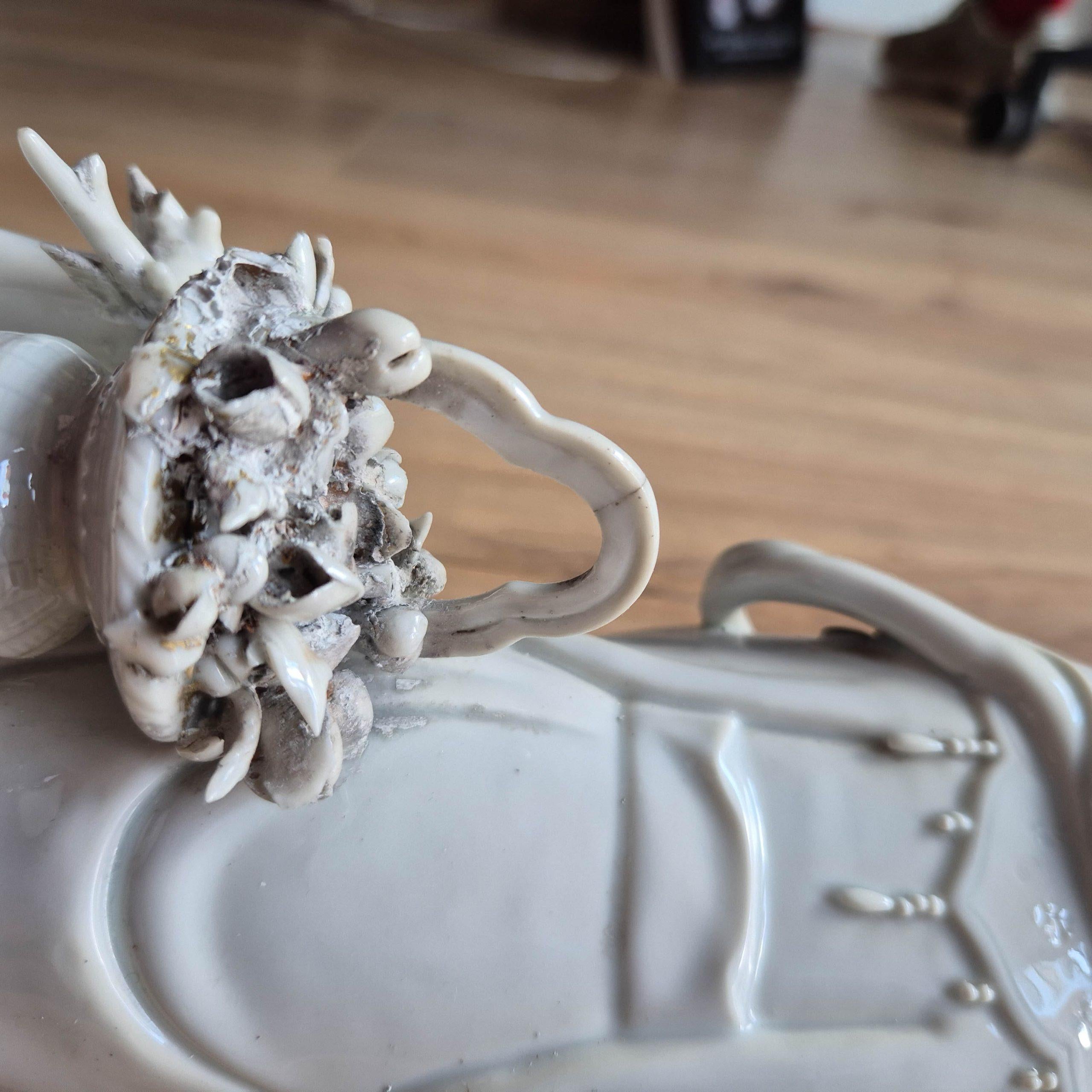 Lovely 17/18C Dehua Blanc de Chine Guanyin Statue China Chinese made into a lamp For Sale 5