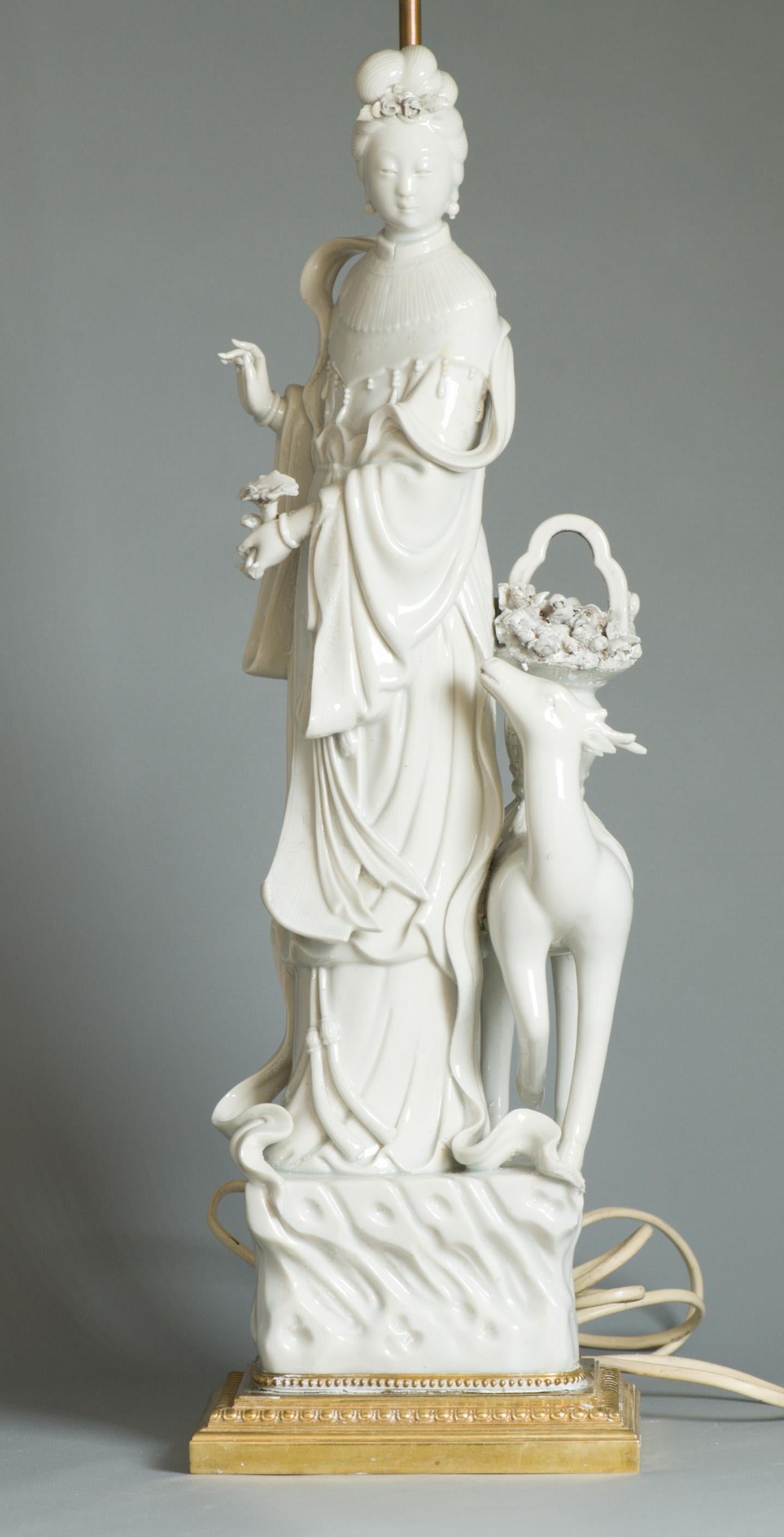 Lovely 17/18C Dehua Blanc de Chine Guanyin Statue China Chinese made into a lamp For Sale 1