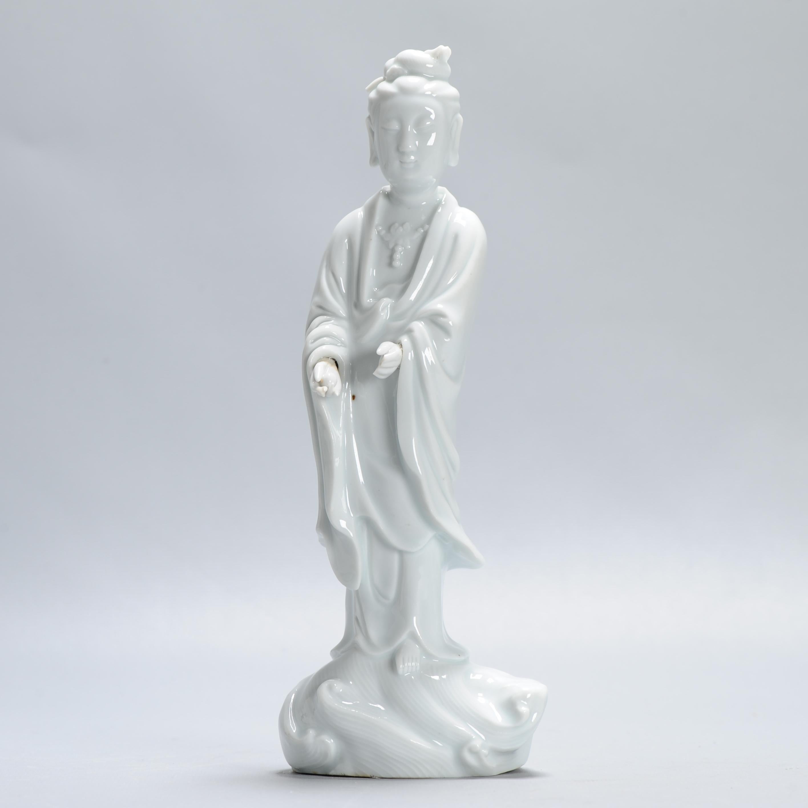 Description

A lovely example with nice details.

Provenance: From the collection of a Dutch collector from Hilversum

Condition
piece missing on hair tail on the left head. Right hand has missing ends of fingers. Hands are stuck with glue. Size: