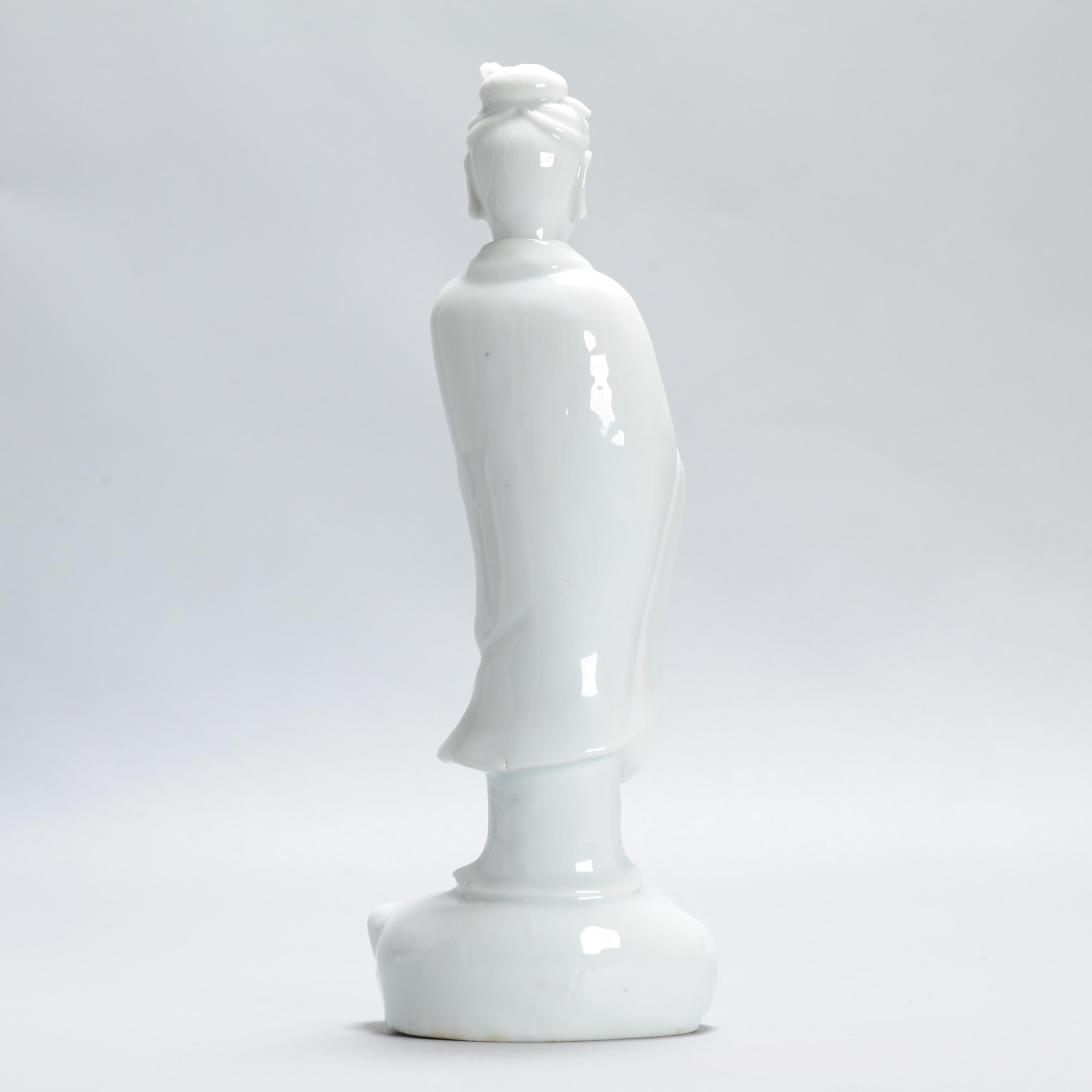 Lovely 17/18th century Dehua Blanc de Chine Guanyin Statue China Chinese 2
