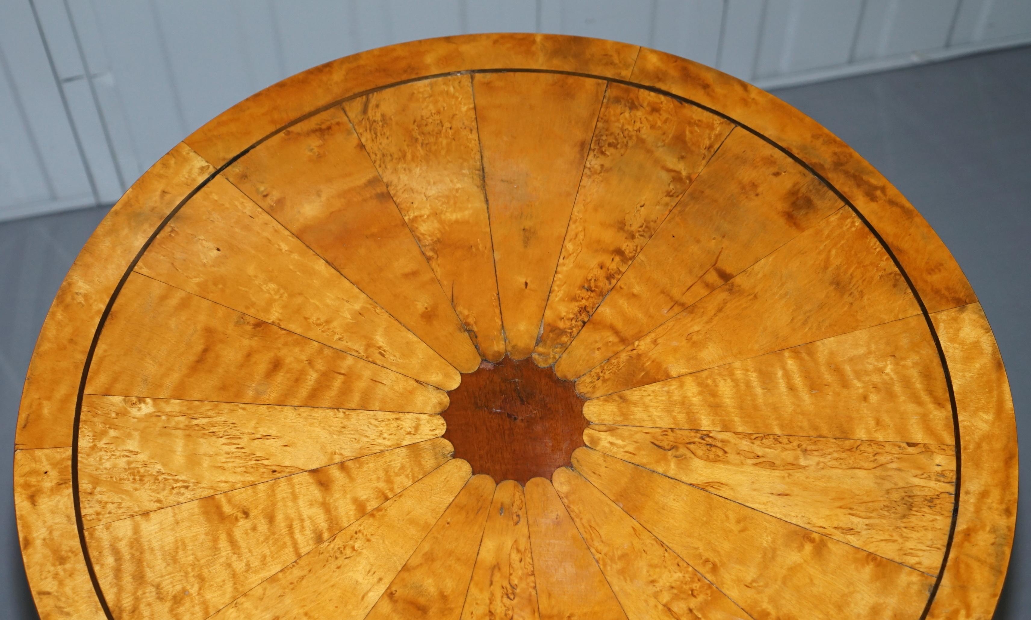 Marquetry Lovely 1880 Antique Satin Birch Biedermeier Centre Occasional Cocktail Table