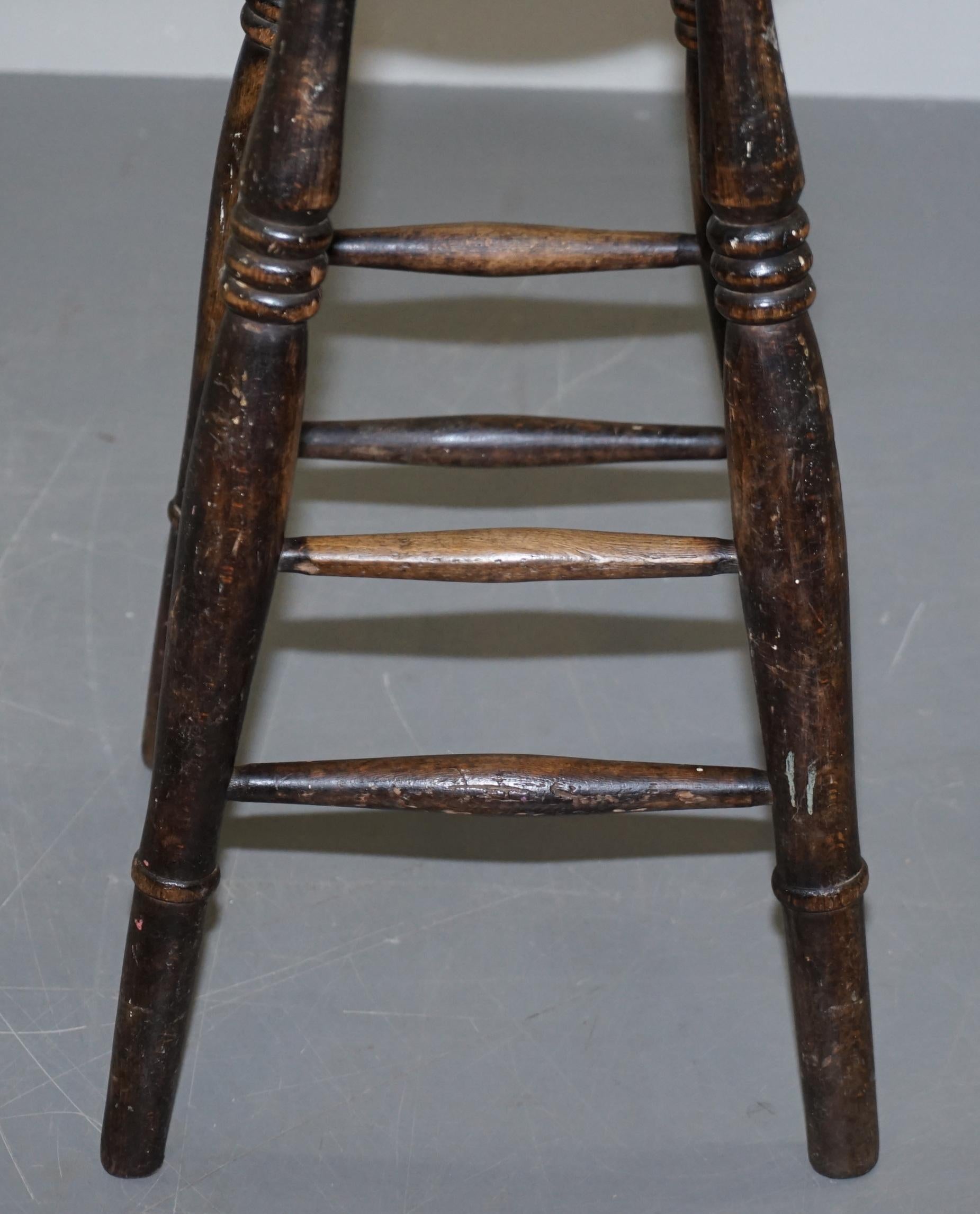 Oak Lovely 18th Century Engligh Painters Artists Stool Handle Cut Out in the Top For Sale