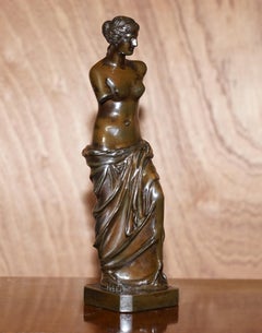 Lovely 19th Century Antique Italian Venus De Milo Grand Tour Bronze Statue