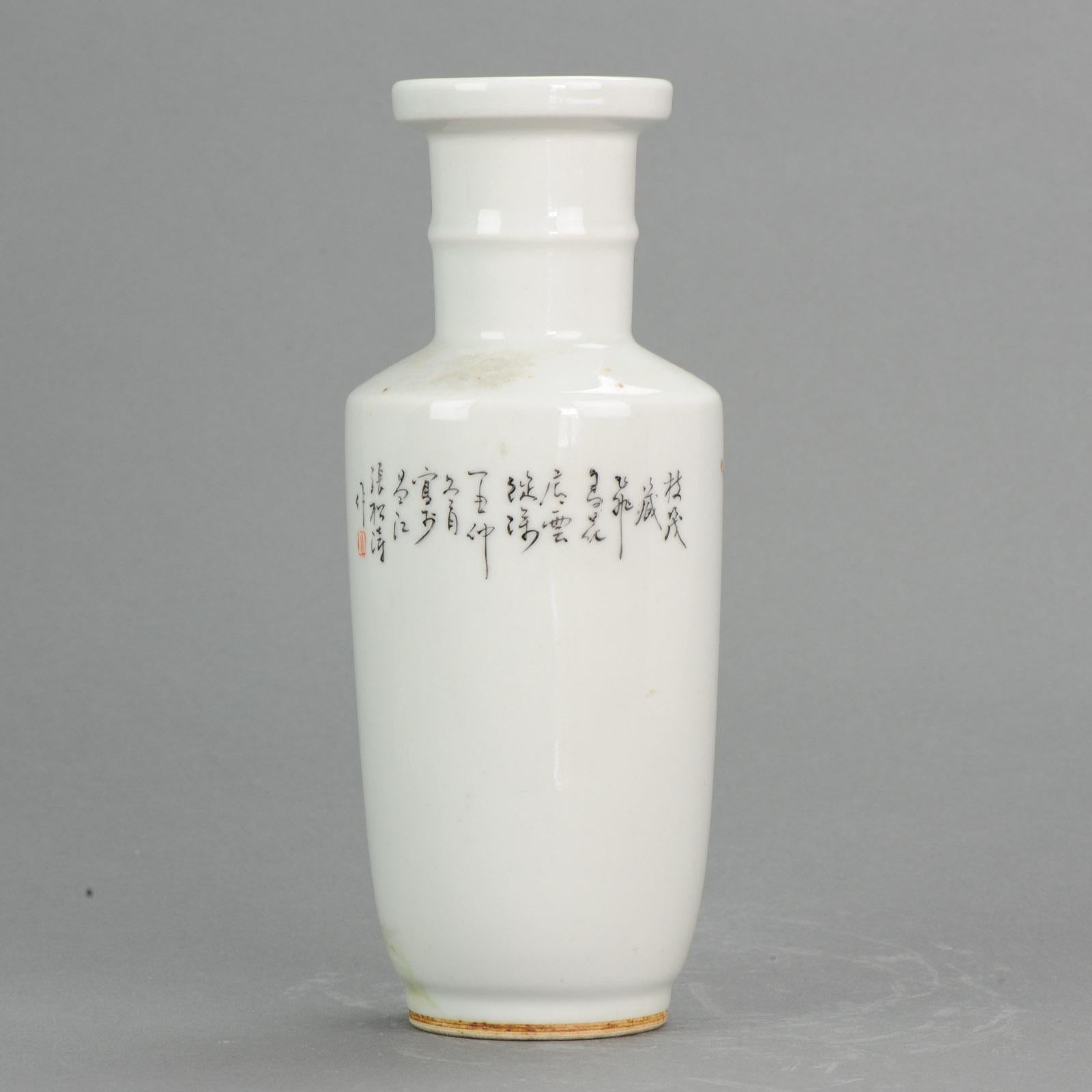 Lovely 20th Century PRoC Chinese Porcelain Vase With birds and Calligraphy 2
