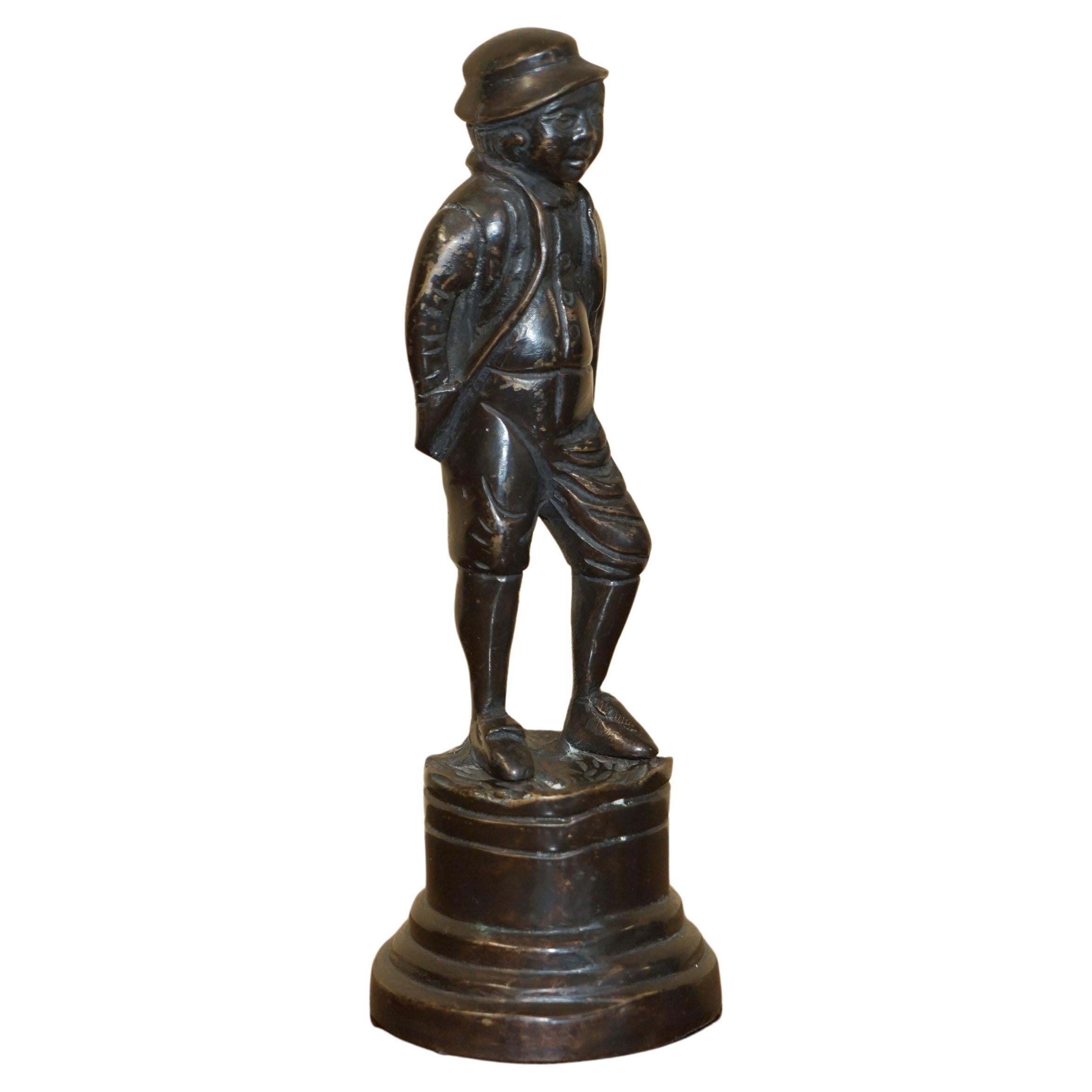 Jolie trouvaille rare d'une statue en bronze d'une Dandy victorienne