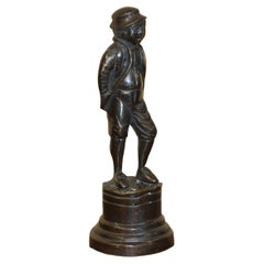 Lovely Bronze Statue of a Victorian Dandy Lovely Rare Find