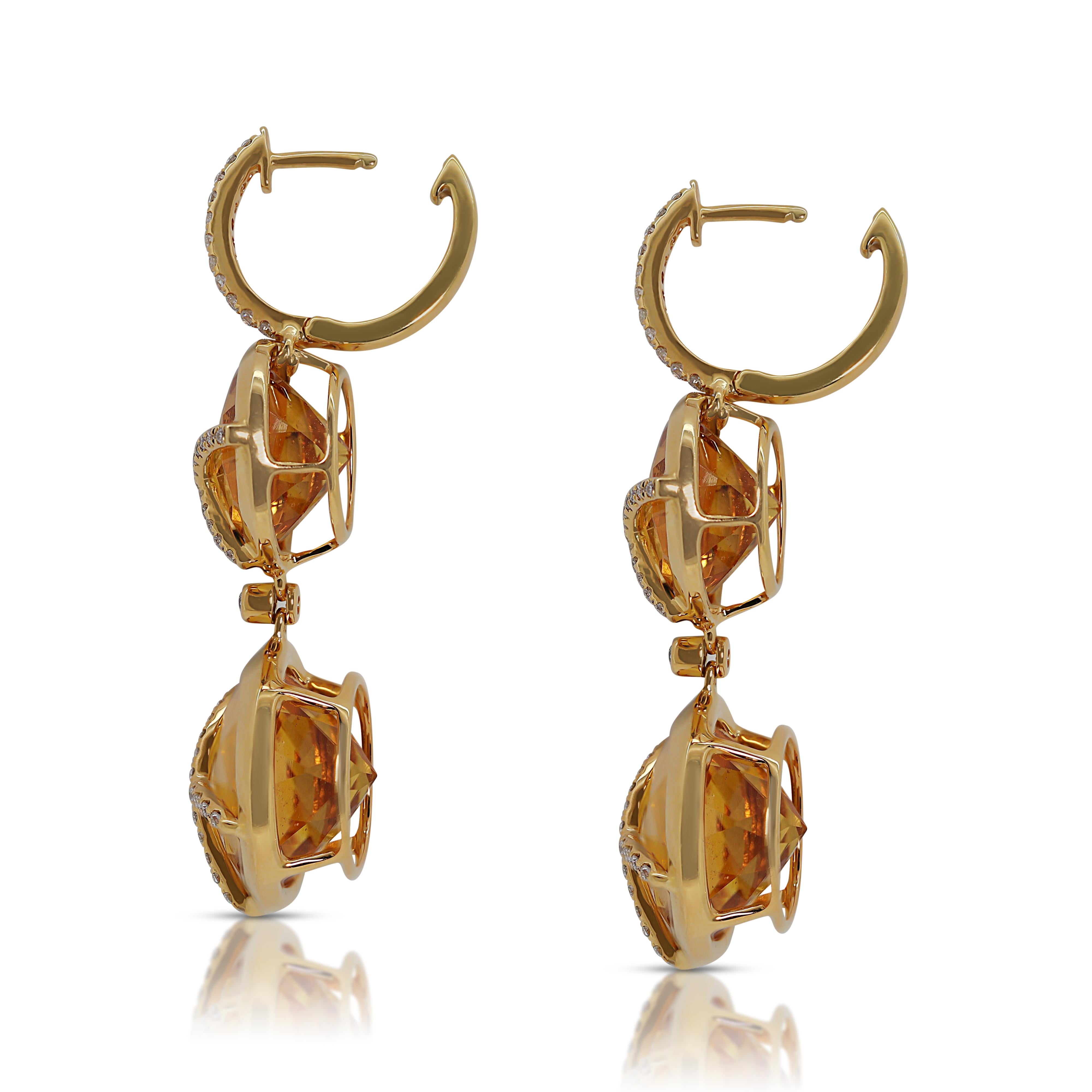 Lovely 30.22ct Citrine and Natural Diamond Earrings in 18K Yellow Gold 1