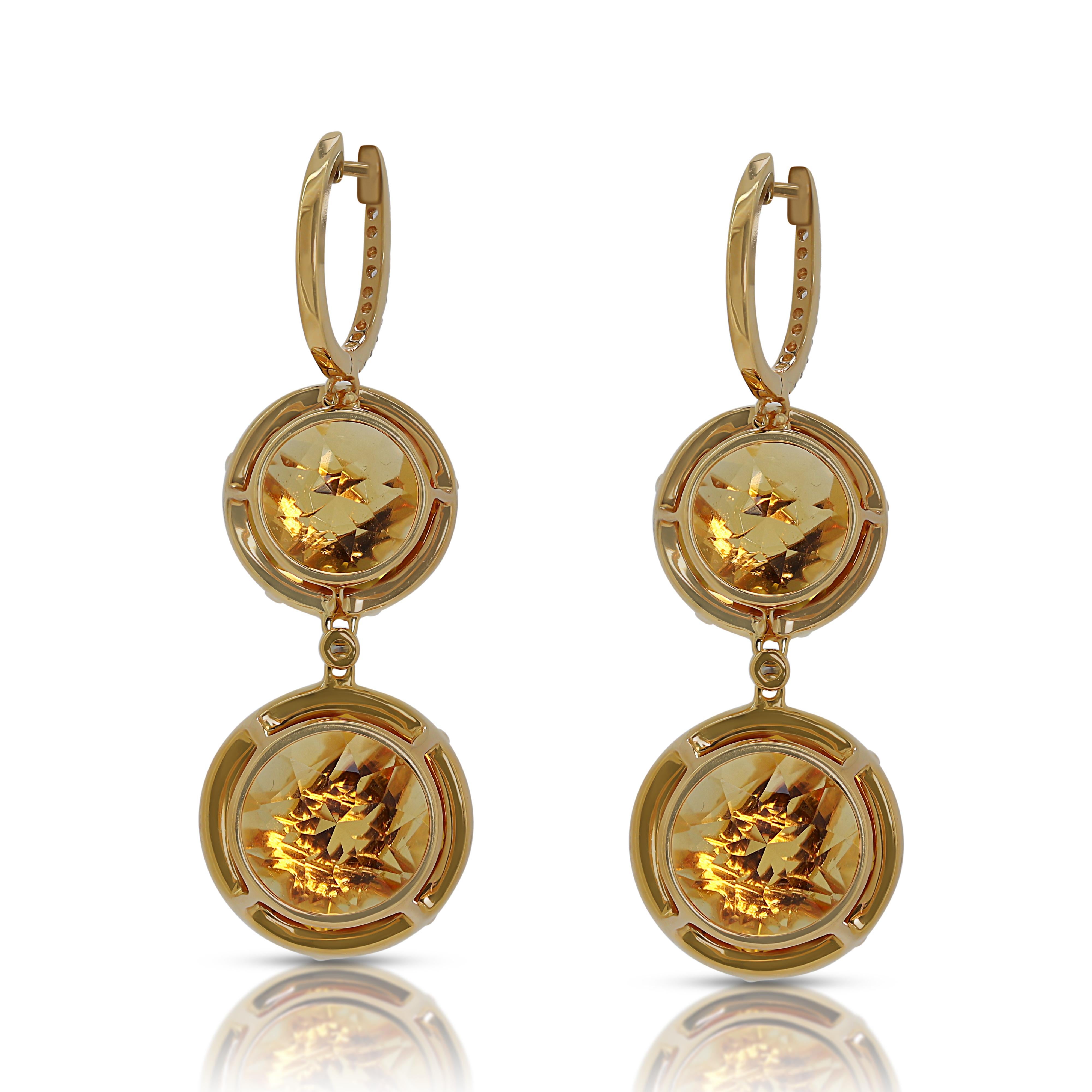 Lovely 30.22ct Citrine and Natural Diamond Earrings in 18K Yellow Gold 2