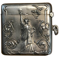 Vintage Lovely 800 Grade Solid Silver Vesta Case Depicting Statue of Liberty in America