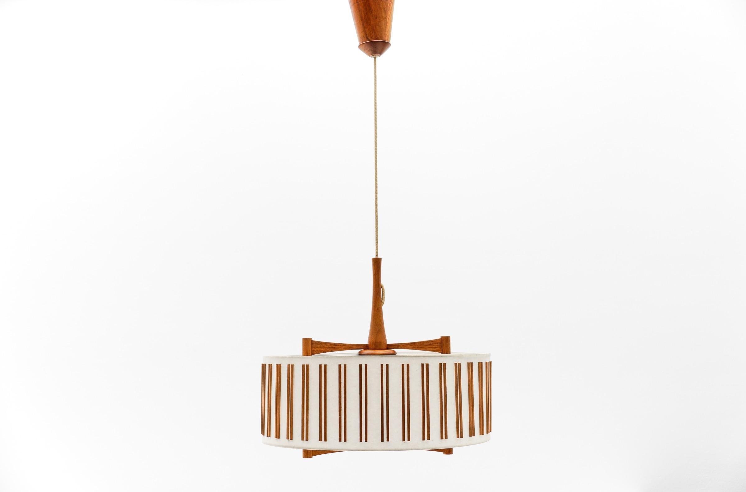Mid-20th Century Lovely Adjustable Japanese Style Ceiling Lamp Made in Teak by Temde Swiss, 1960s For Sale