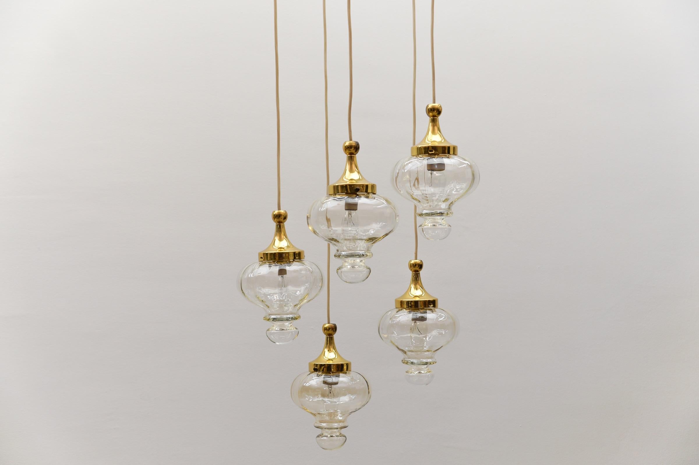 Lovely Amber and Gold Mid-Century Modern Cascading Lamp by WILA, 1960s Germany For Sale 1