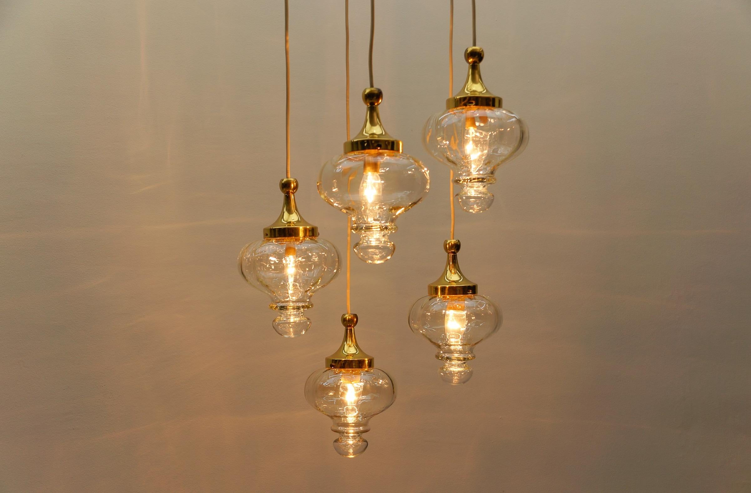 Lovely Amber and Gold Mid-Century Modern Cascading Lamp by WILA, 1960s Germany For Sale 3