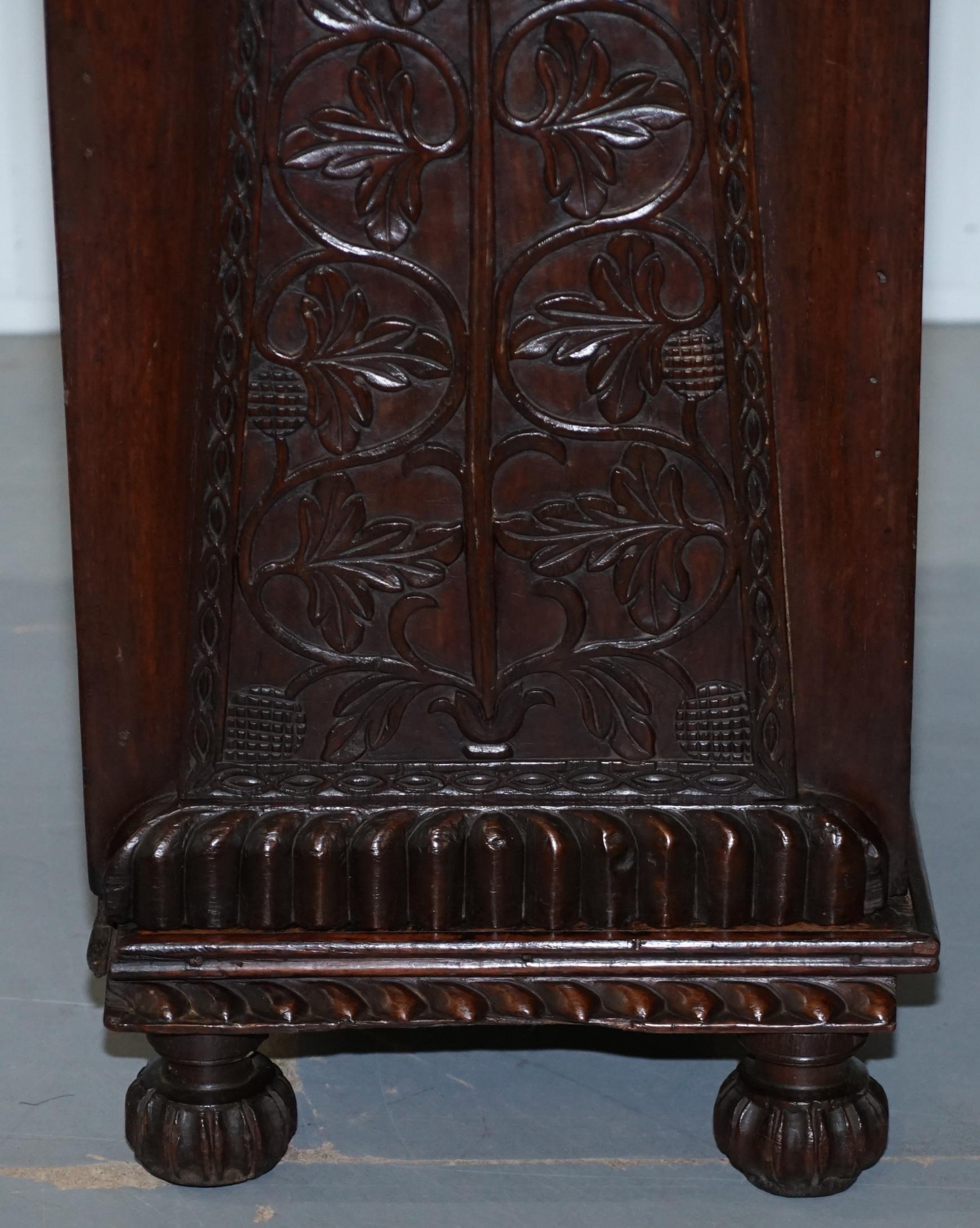 Lovely Anglo Burmese 19th Century Hand Carved Sideboard with Drawers & Cupboards For Sale 4