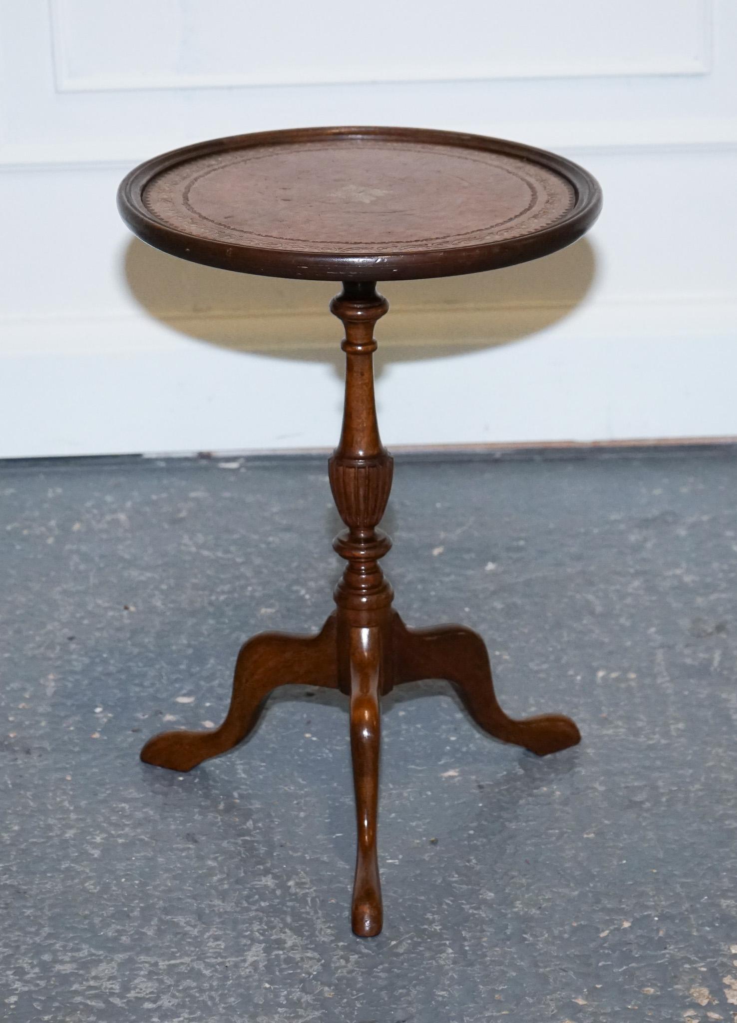 British LOVELY ANTIQUE BROWN HARDWOOD BROWN LEATHER TOP SiDE END PLANT TABLE  For Sale