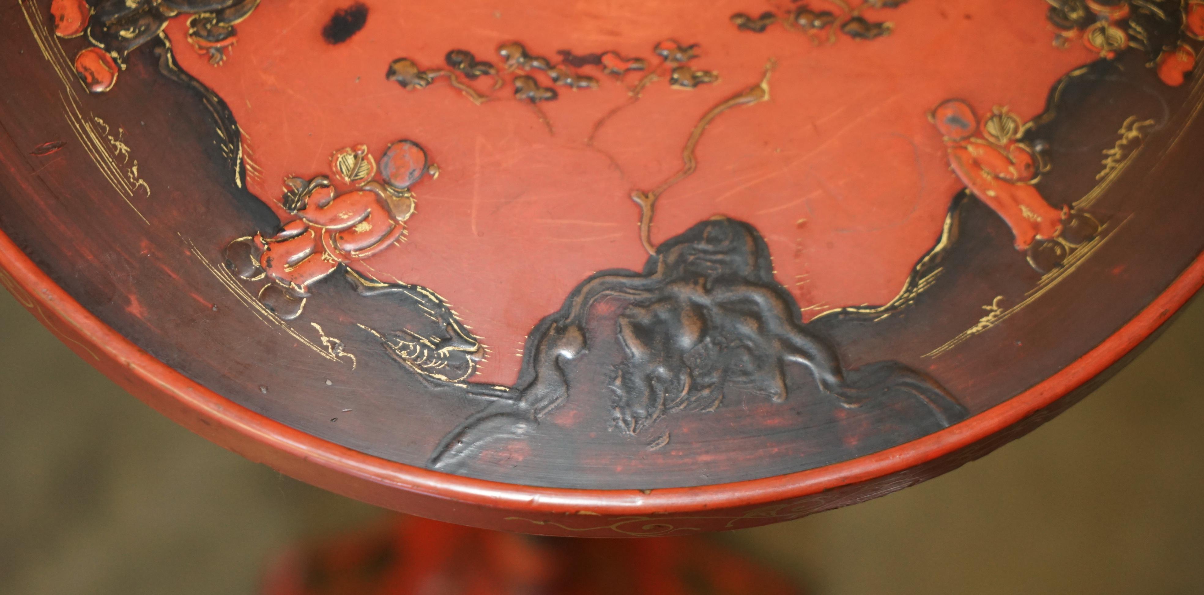 LOVELY ANTiQUE CHINESE CHINOISERIE LACQUERED & HAND PAINTED SIDE LAMP WINE TABLE For Sale 10