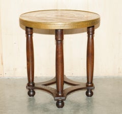 LOVELY ANTIQUE CiRCA 1900 EGYPTIAN BRASS ENGRAVED TOP OCCASIONAL CENTRE TABLE