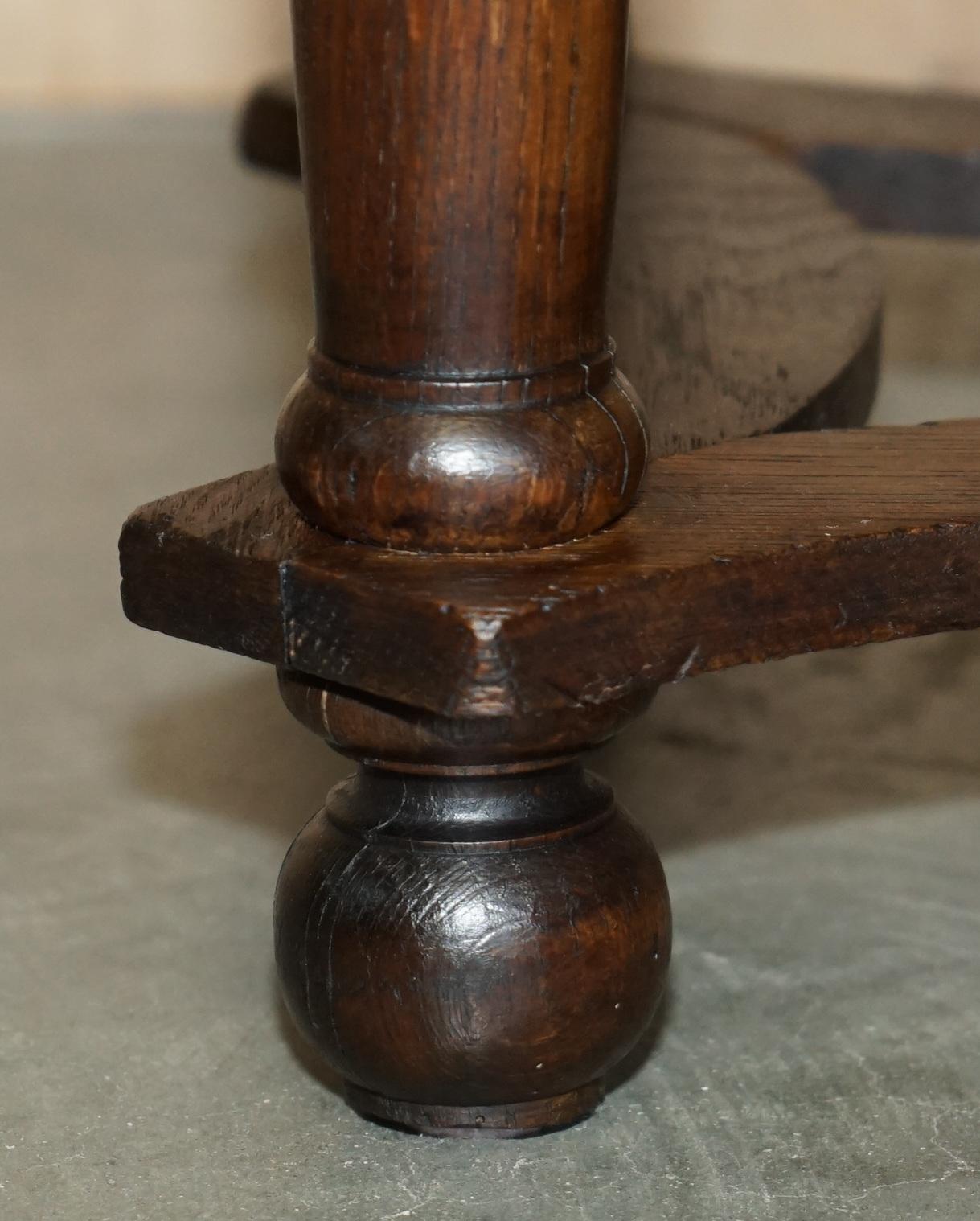 LOVELY ANTIQUE CiRCA 1900 EGYPTIAN BRASS ENGRAVED TOP OCCASIONAL CENTRE TABLE (Messing) im Angebot